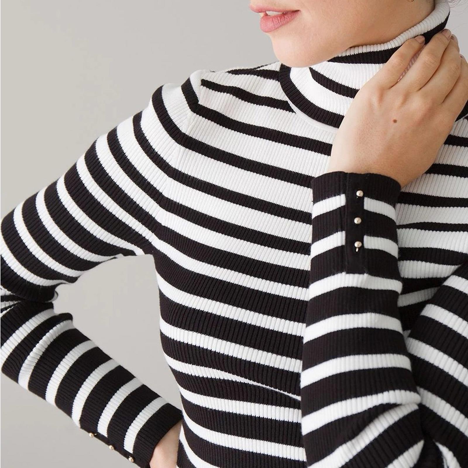 WHBM Long-Sleeve Ribbed Striped Turtleneck in Black & White Size S EXCELLENT!