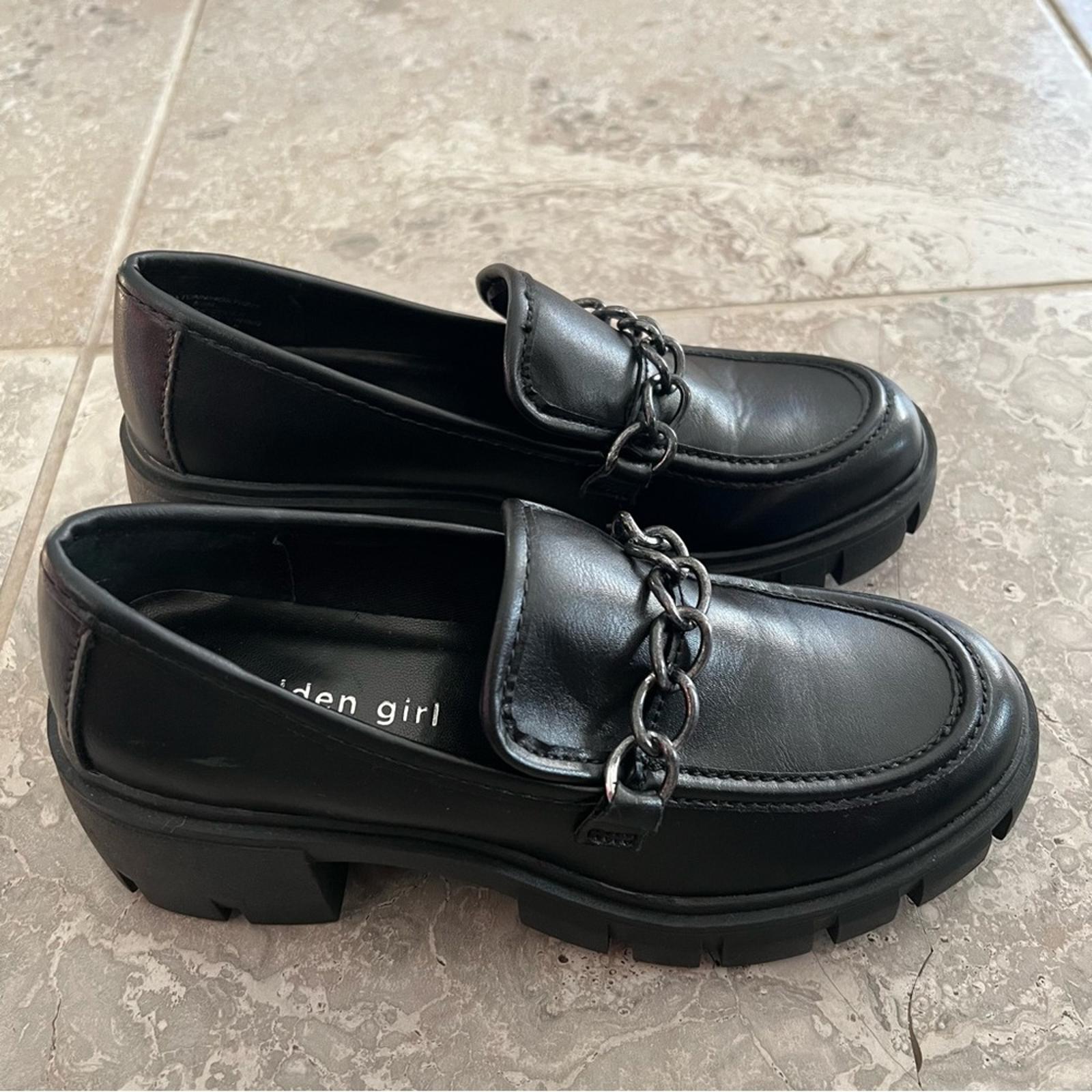 Madden Girl Hoxtonn Loafers/ Shoes in Black, Size 5.5 New w/o Box