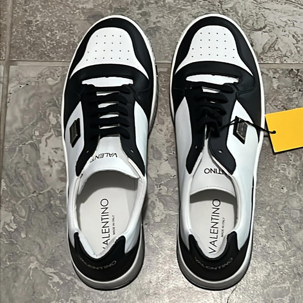 Valentino Oliver Leather Sneakers in Black/White Size 10.5 NEW w/Tag