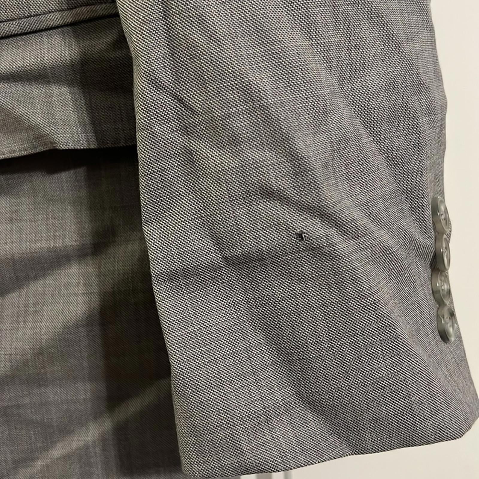 Hart Schaffner Marx Two-Button Blazer in Grey, Size 40 R EXCELLENT!