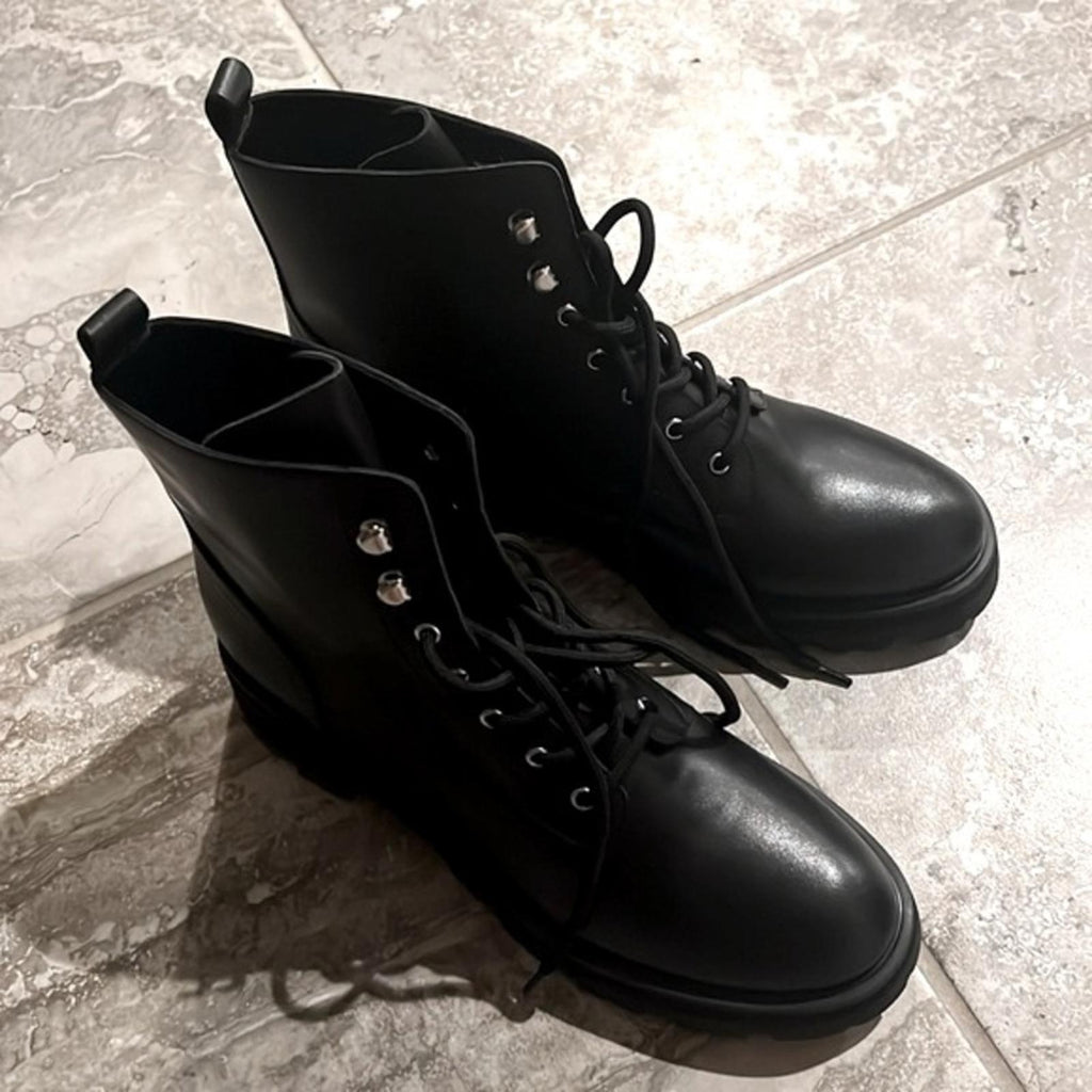 Marc Fisher LTD. Lucien Lace Up Combat Boots, Black Size 11  New in Box $249