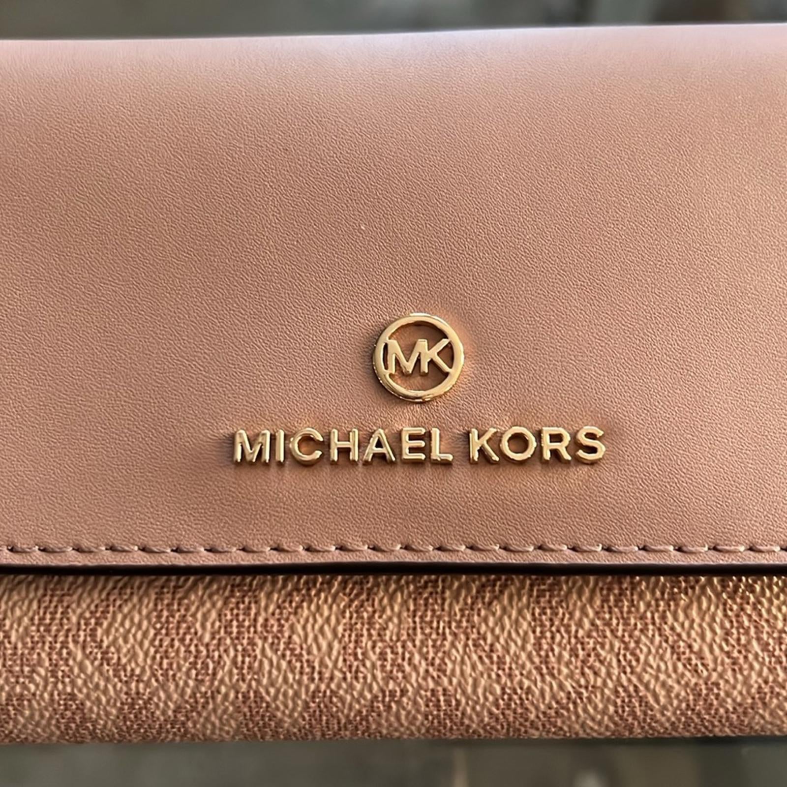 Michael Kors Jet Set Charm Large Trifold Wallet, New w/Tag Retail $158