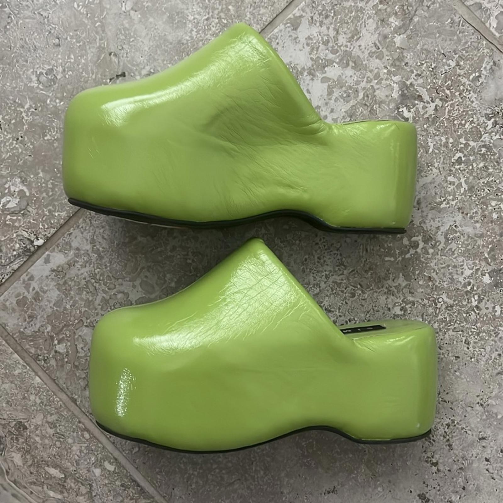 Simon Miller Platform Bubble Clog in Kiwi, REVOLVE Size EU 38 US 8 New w/o Box