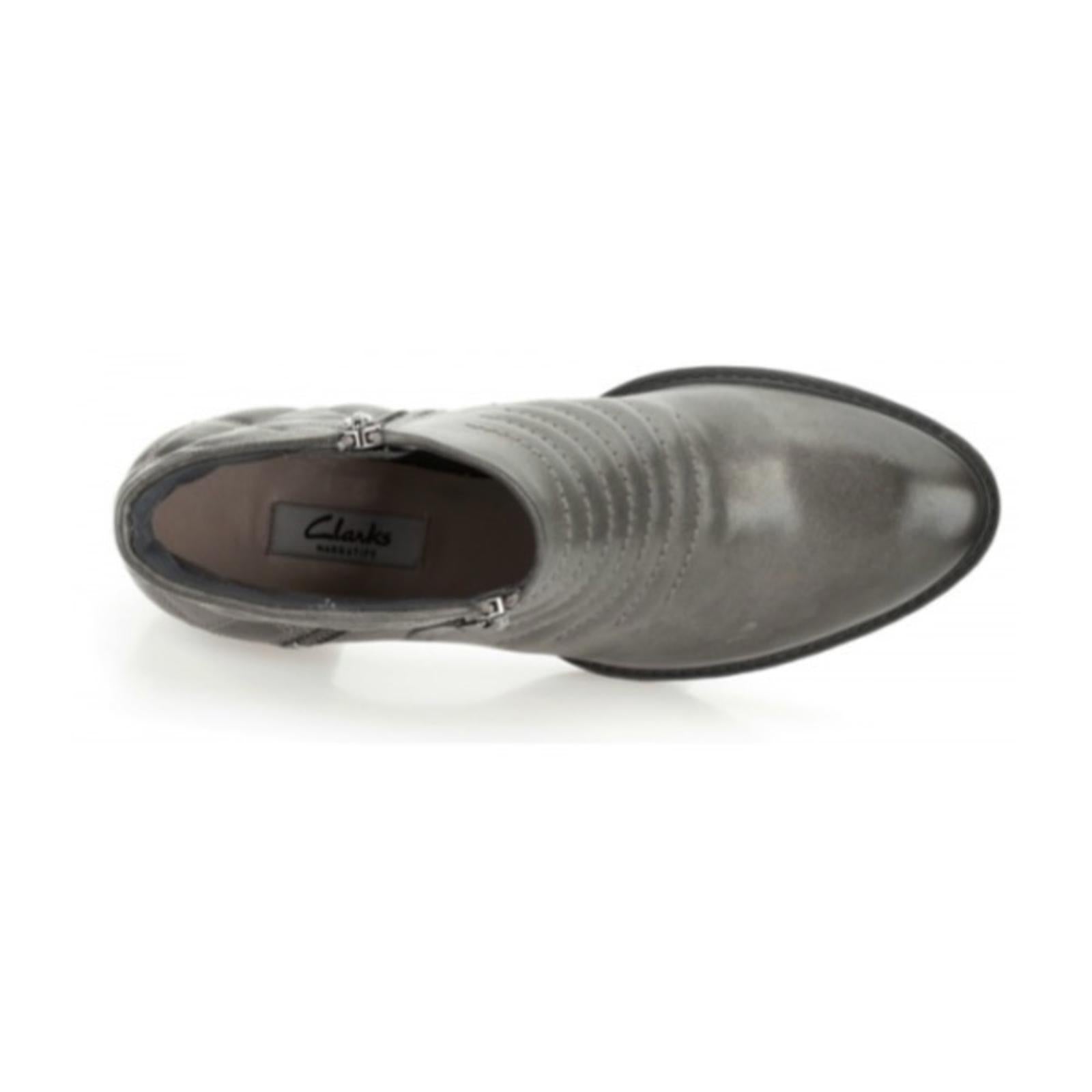 NEW Clarks Movie Retro Boots Dark Grey Leather, Size UK 6.5D, US 9M Retail $180