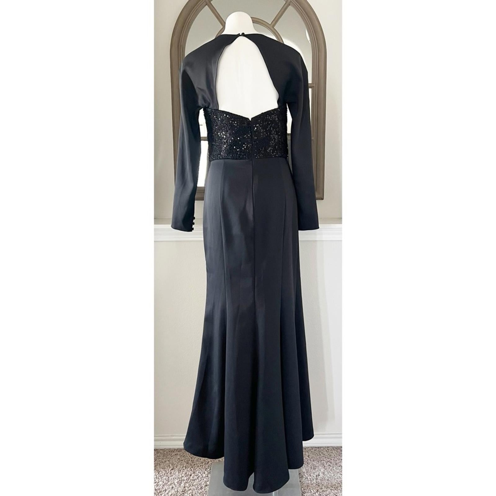 Amsale Sequined Beaded Bodice Gown, Stretch Crepe in Black, Size 10 NEW w/Tag