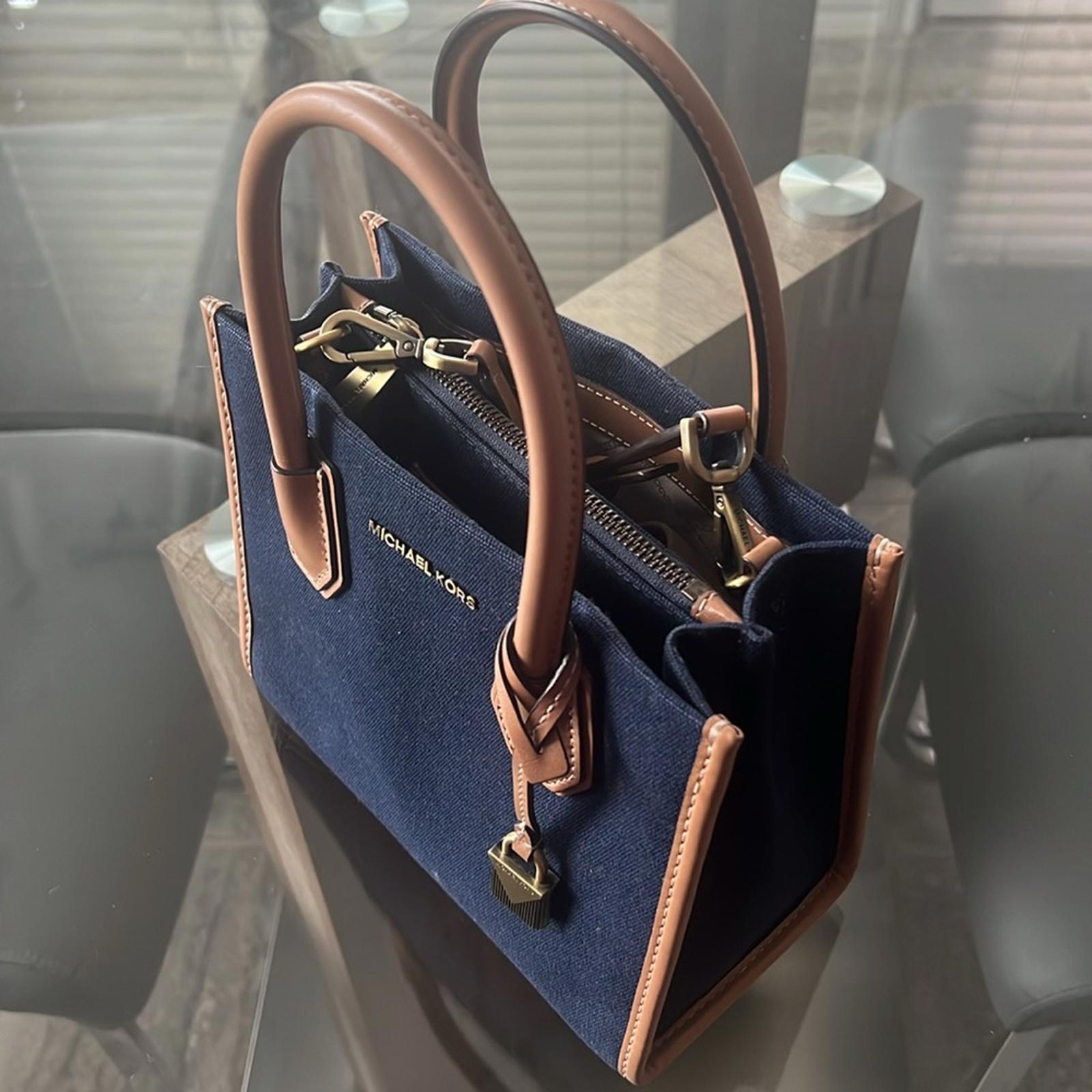 Michael Kors Mercer Canvas Crossbody, Admiral Gold EXCELLENT! Retail $228