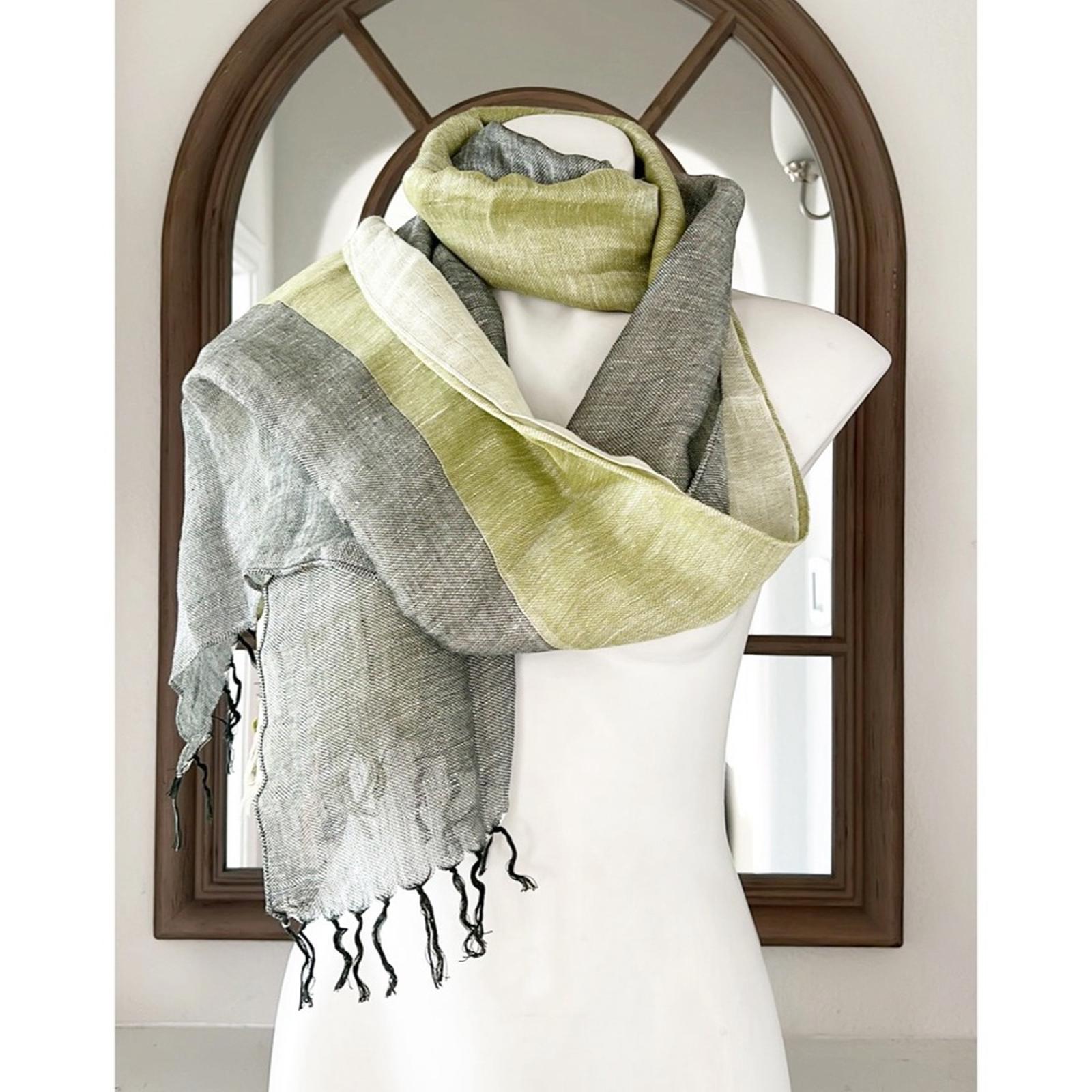 Linen Scarf with Feather Fringe, Green, Grey EXCELLENT!