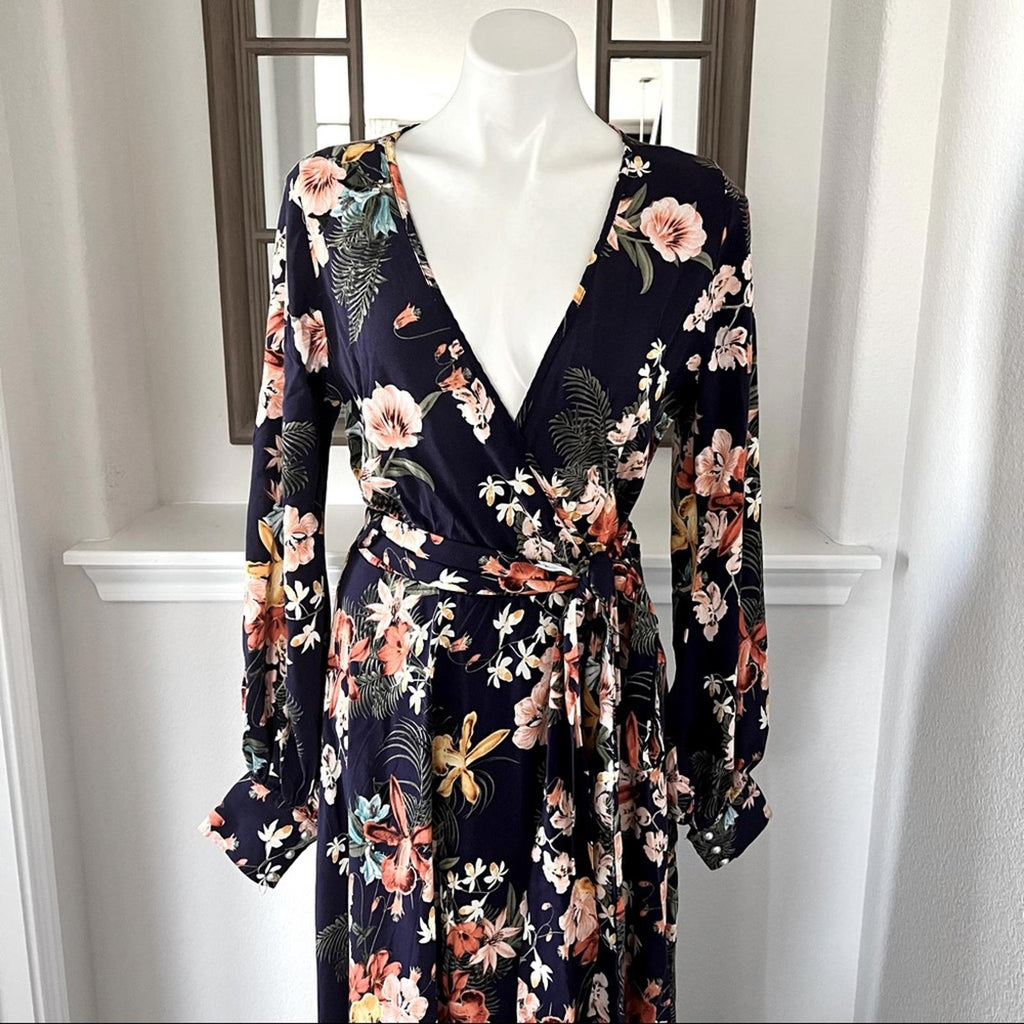 Meghan LA Floral Maxi Dress Navy Lilypad Split Neck Size XL EXCELLENT! $399