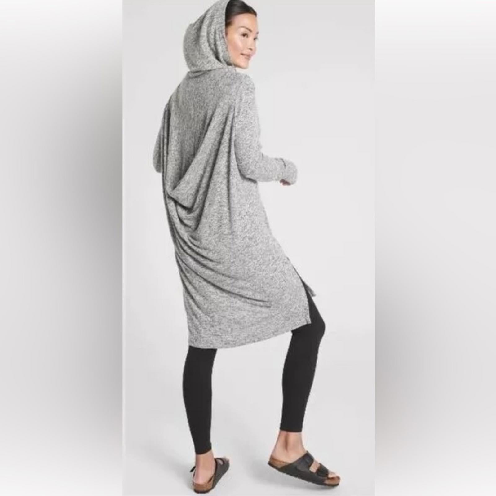 Athleta Harmony Wrap Hooded Cardigan Sweater in Heather Grey, Size XXS EXCELLENT