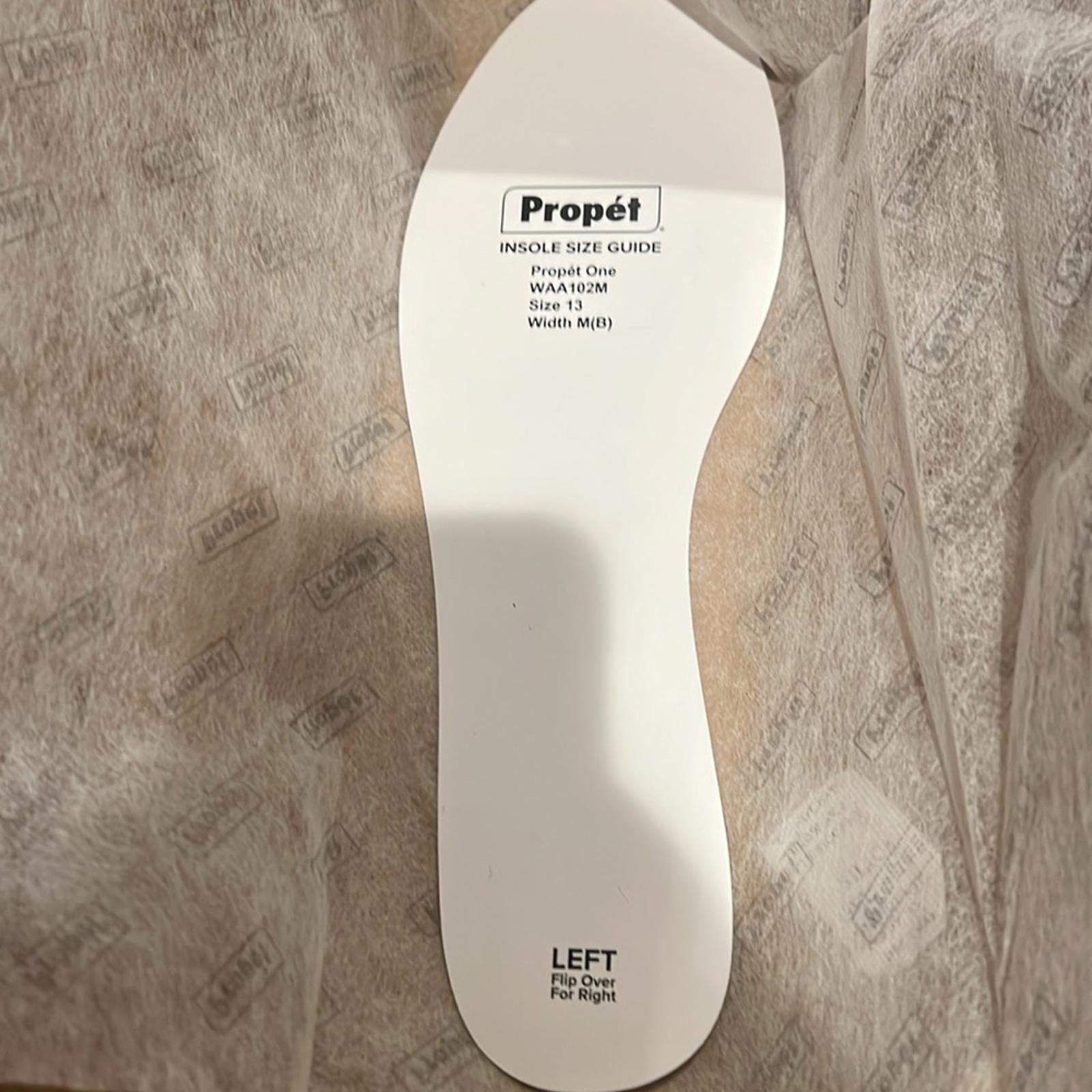 Propet One Walking Shoes Women’s Sneakers Size 13 New in Box