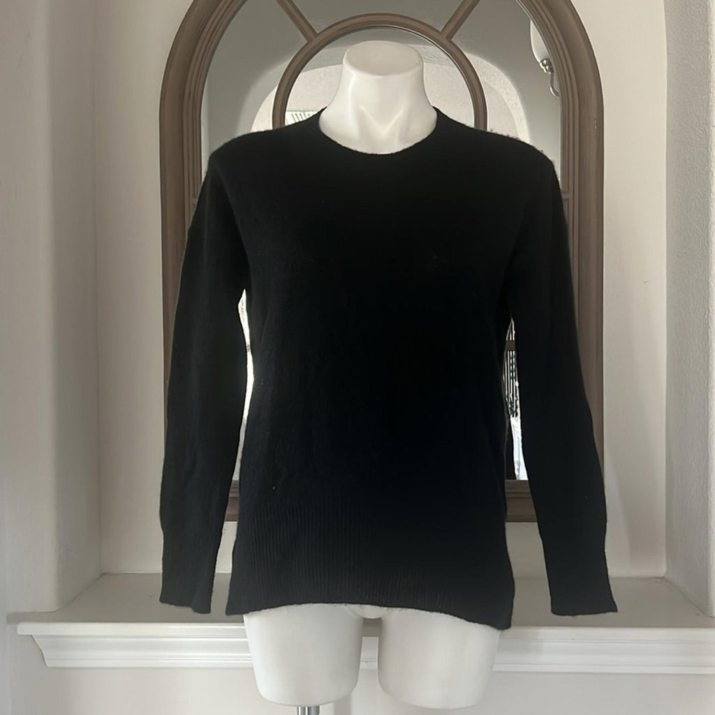 Sutton Studio Cashmere Crewneck in Black, Size XS NEW w/Tag $215