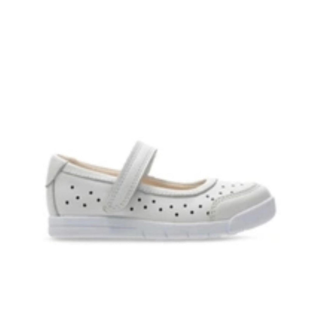 NWT Clarks Kid’s Emery Halo T White Leather Sneakers Girls Size UK 6.5G, US 7W