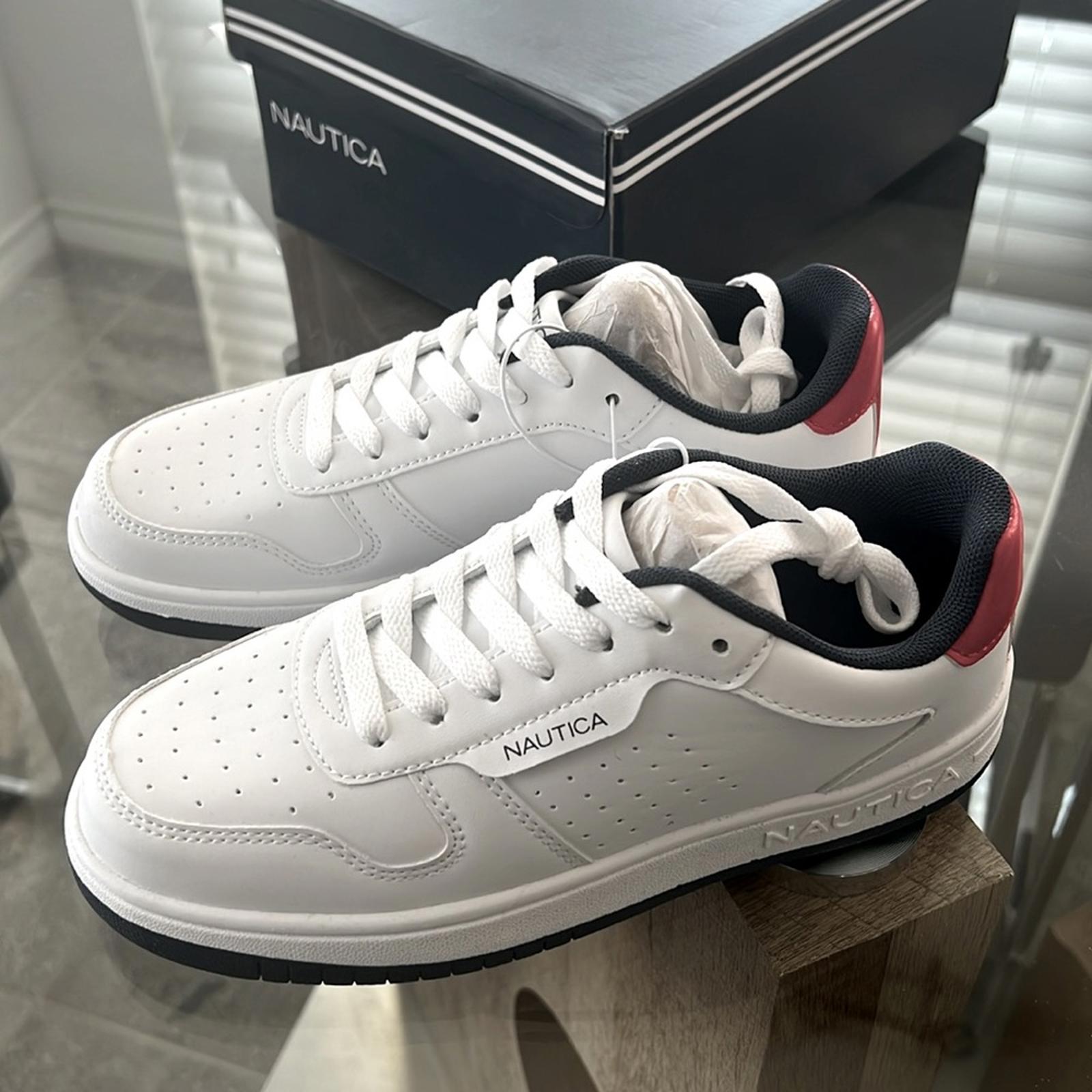 Nautica Big Boys Court Sneakers, Stafford Youth, White/Red, Size 4 New in Box