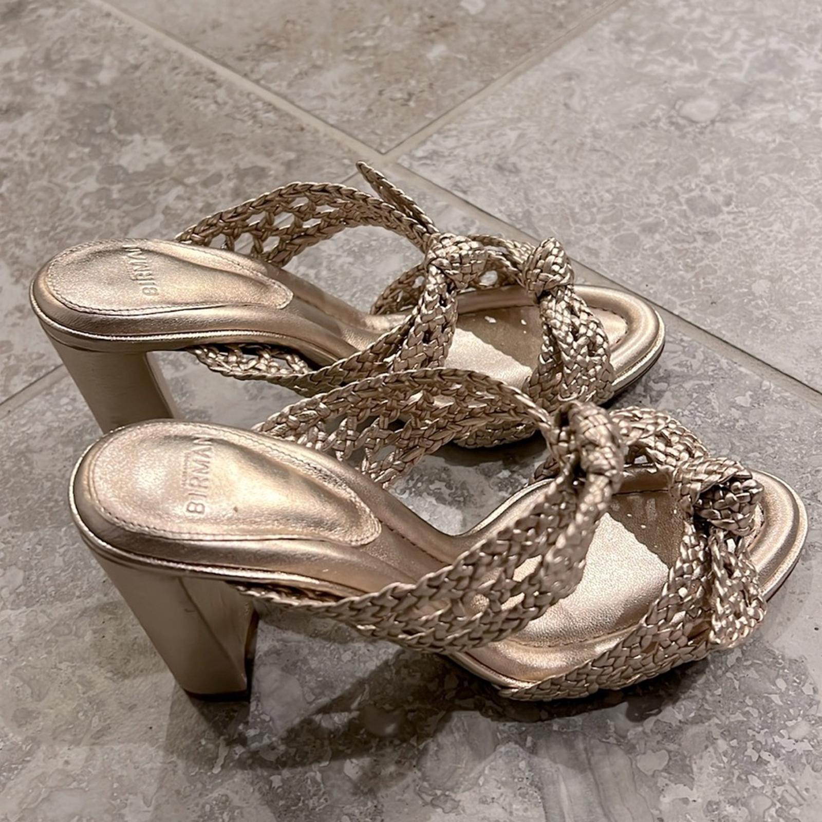 Alexandre Birman Clarita Braided Block Heel Sandals, Golden Size 37.5 NEW $795