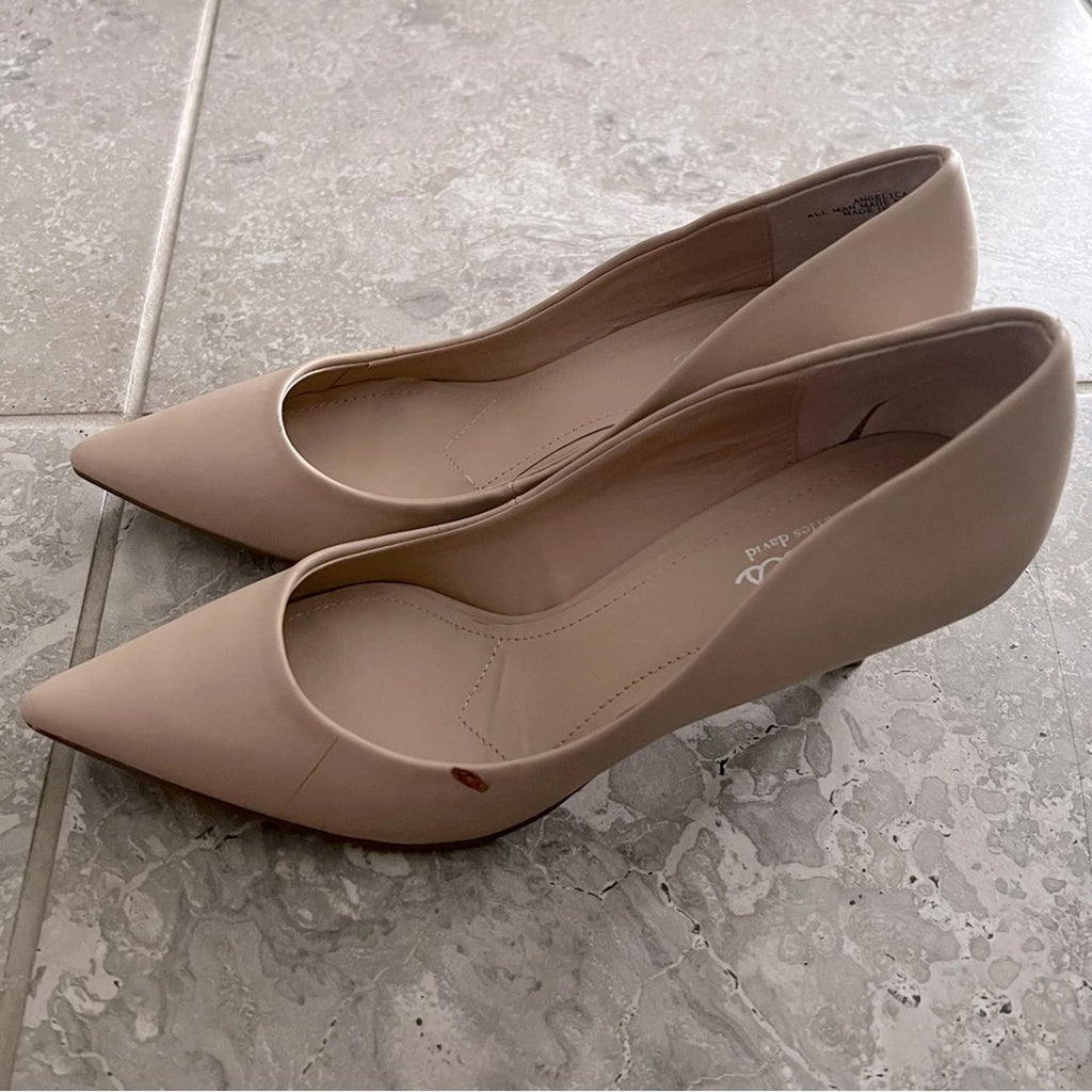 Charles David Angelica Point Toe Pumps Beige Size 8.5 New w/o Box $99