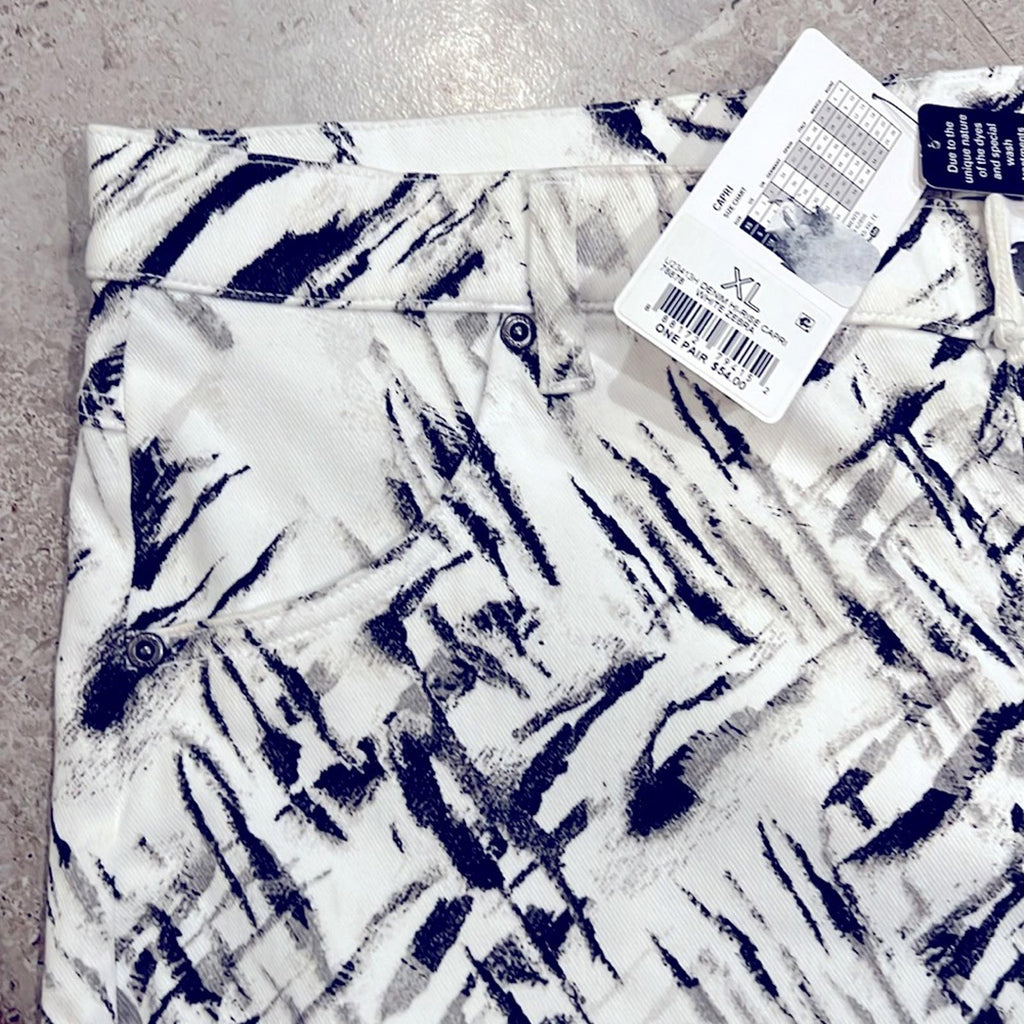 HUE High Rise Denim Capri White Zebra Pants, NEW, Size XL, Retail $54