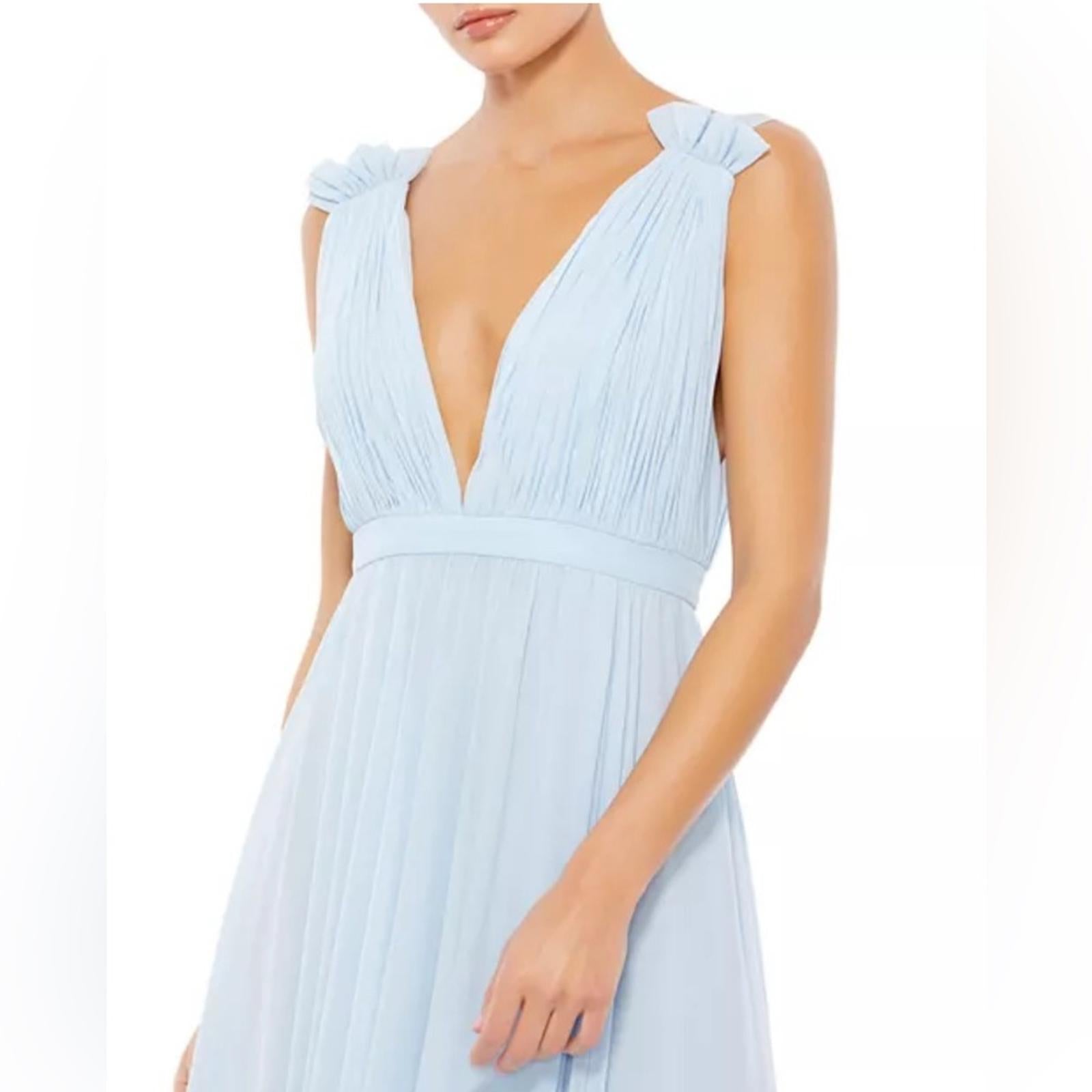 Mac Duggal IEENA Chiffon Plunge Neck Gown in Powder Blue, Size 12 New w/Tag $258