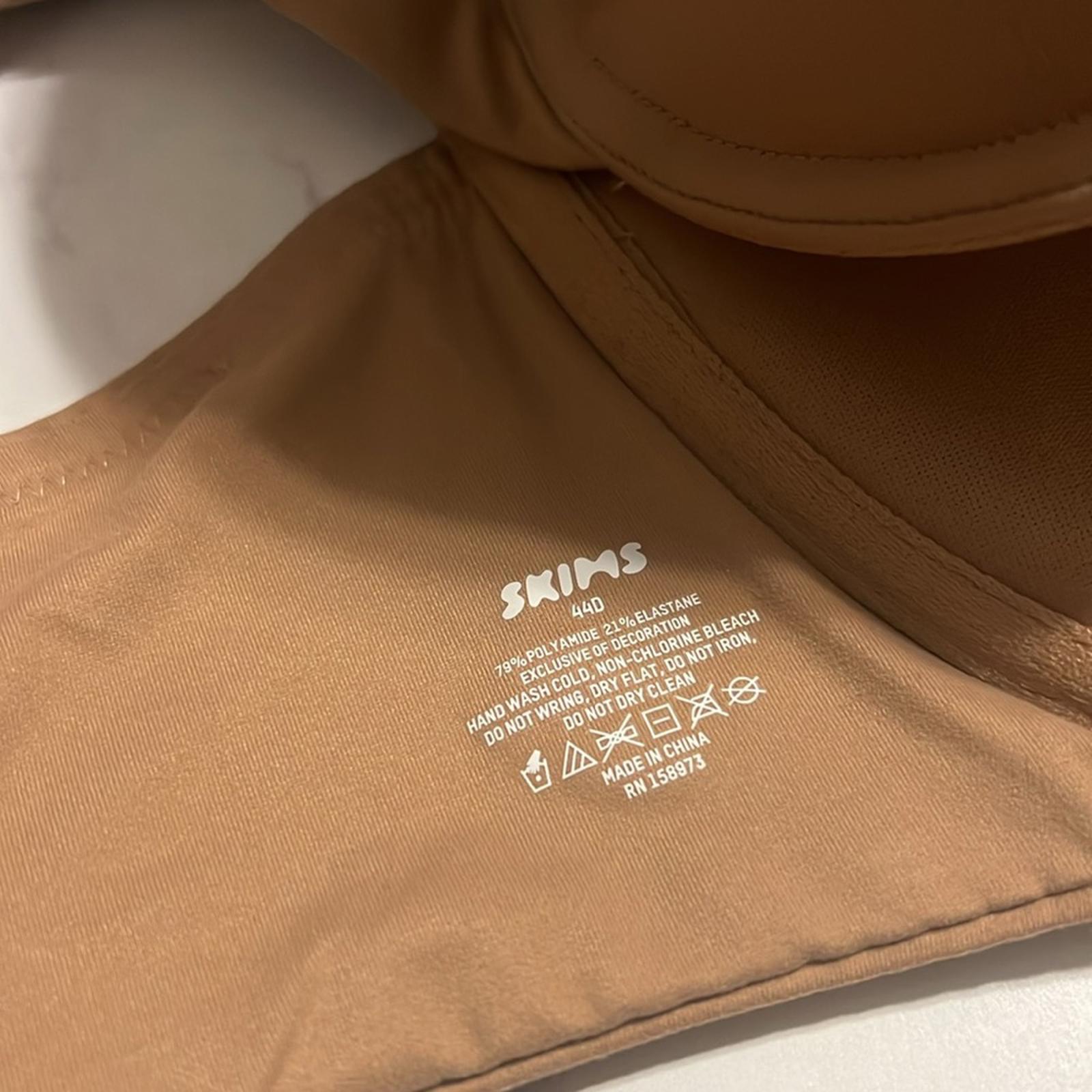 SKIMS Sienna Fits Everybody T-Shirt Bra, Plus Size 44D New w/o Tag