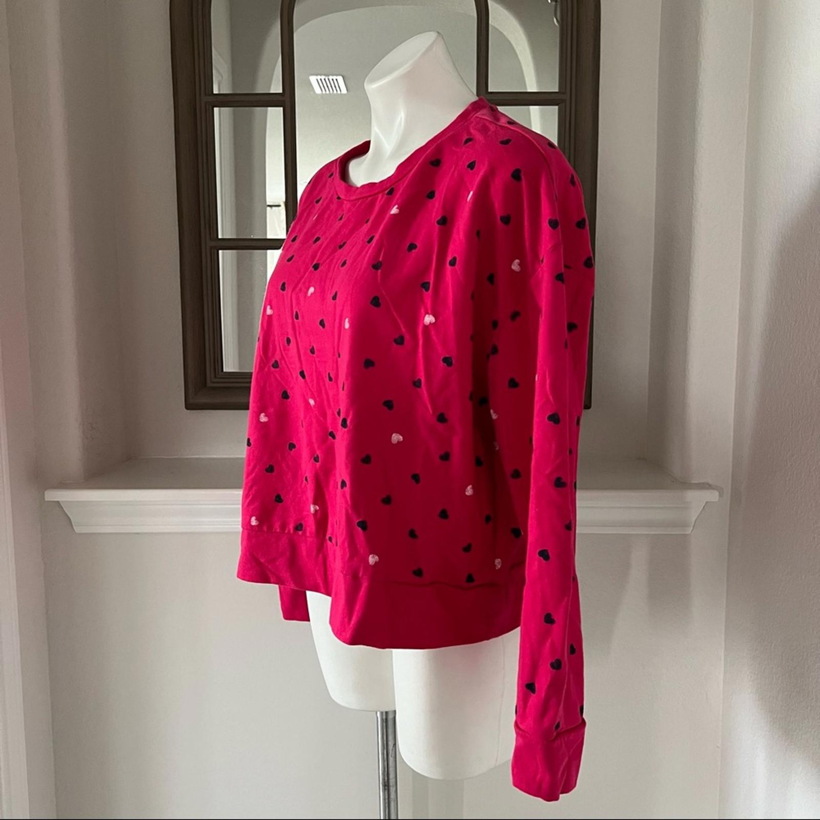 Earl Jeans Hearts Crew Neck Sweatshirt in Fuchsia, Size L (Excellent Condition)