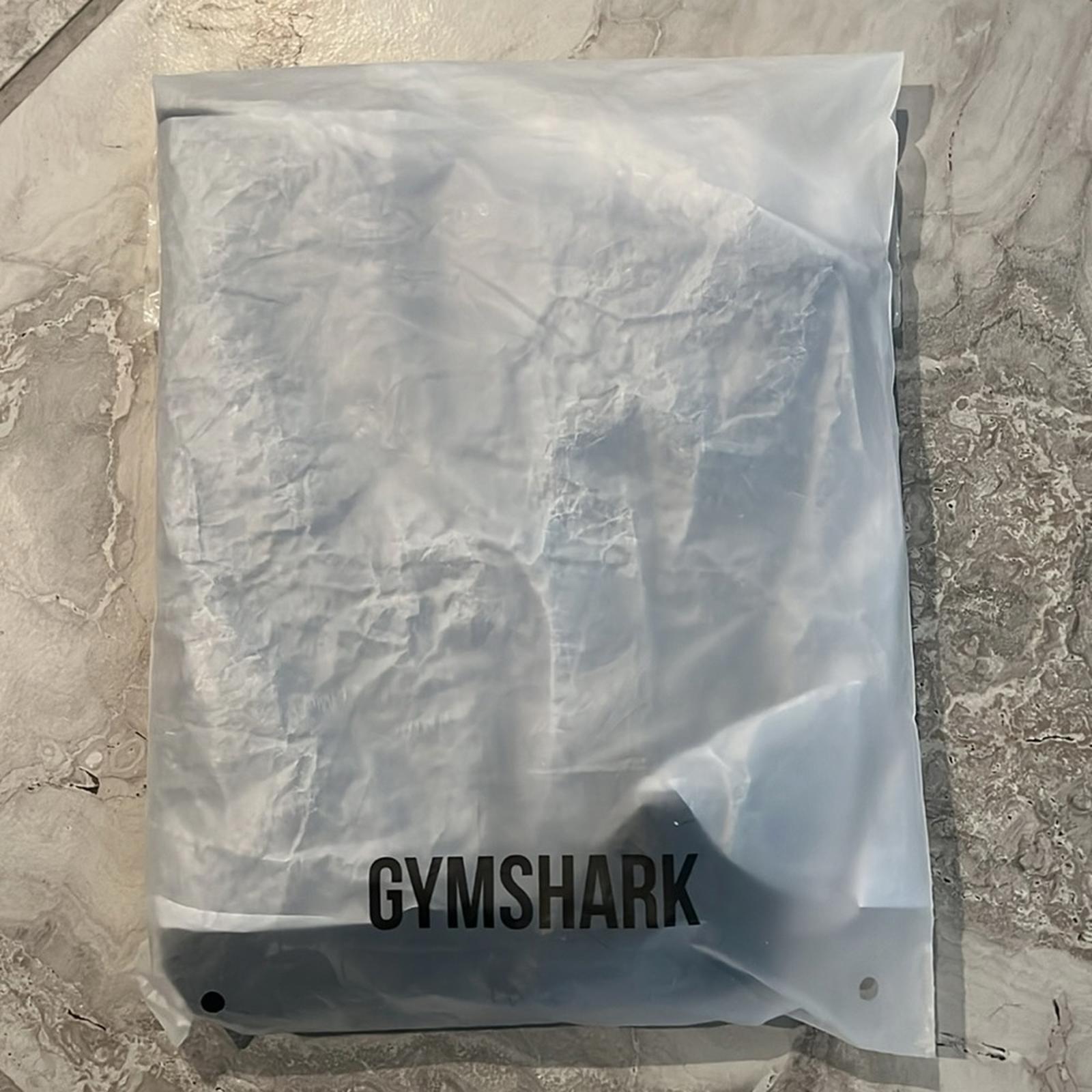 NWT Gymshark Men’s Arrival Tank Top, Slim Fit in Grey & Black Size S New w/Tag