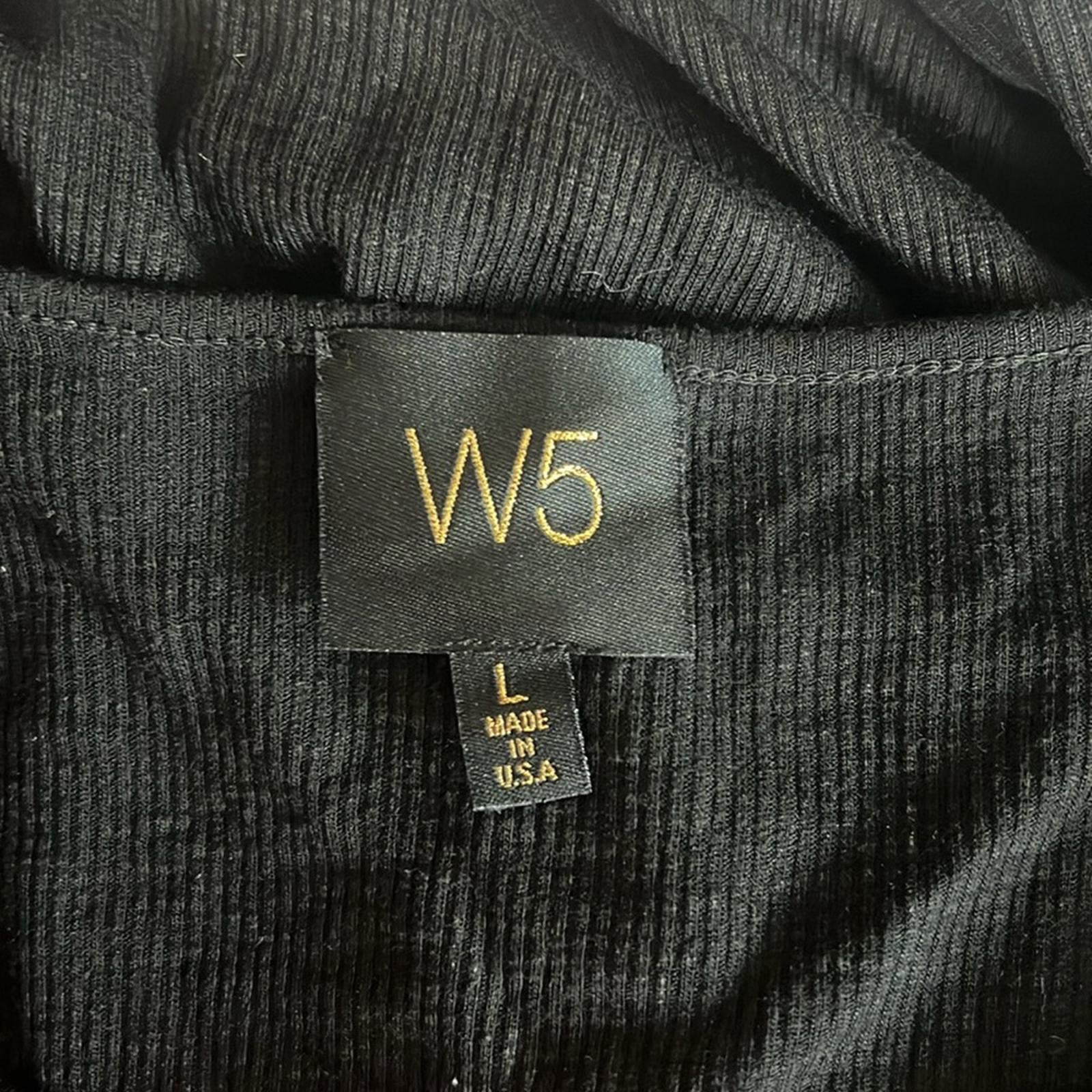 W5 Ribbed Knit Long Sleeve Top in Black, Size L EXCELLENT!