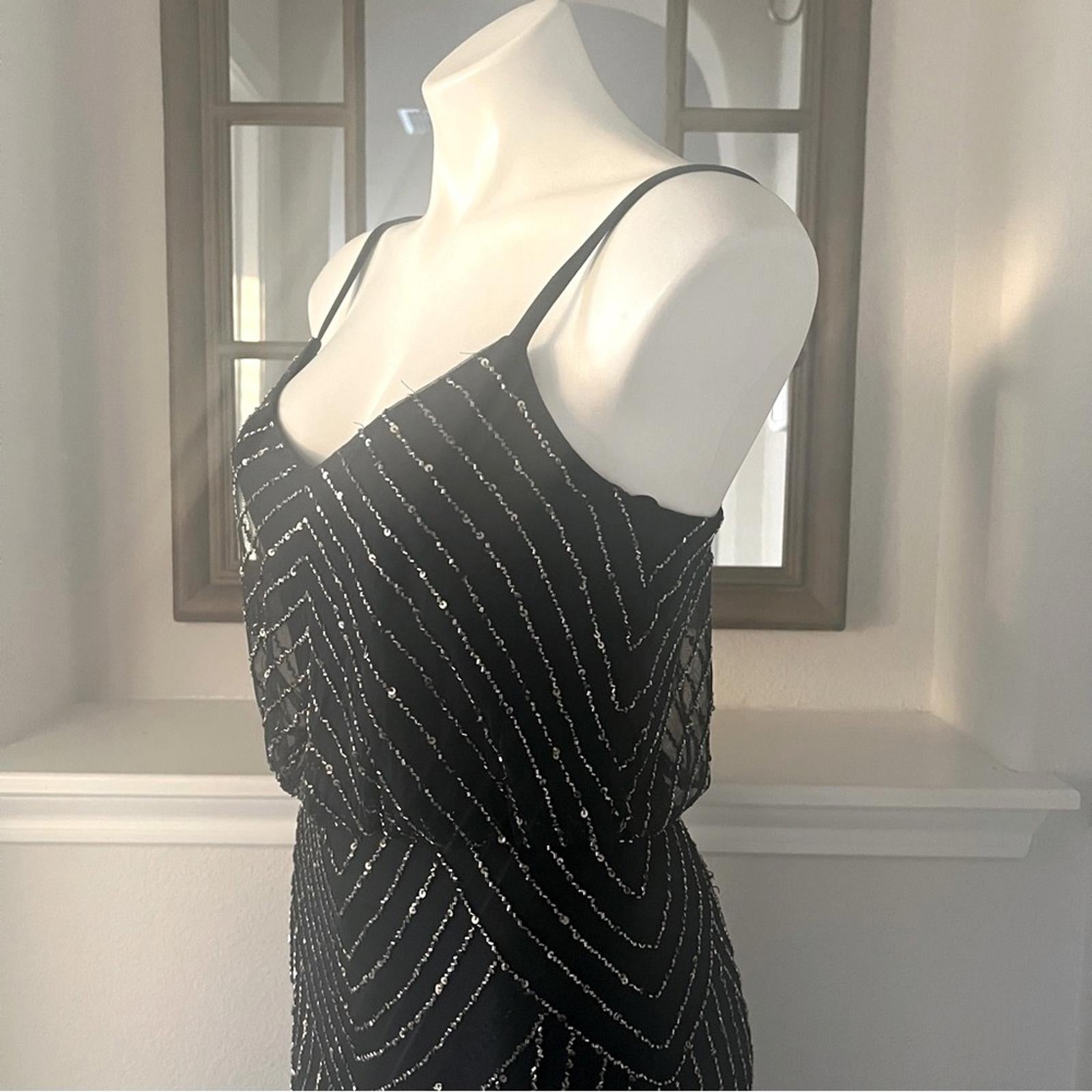 Adrianna Papell Art Deco Beaded Blouson Gown, Navy w/Silver Sequins Size 4