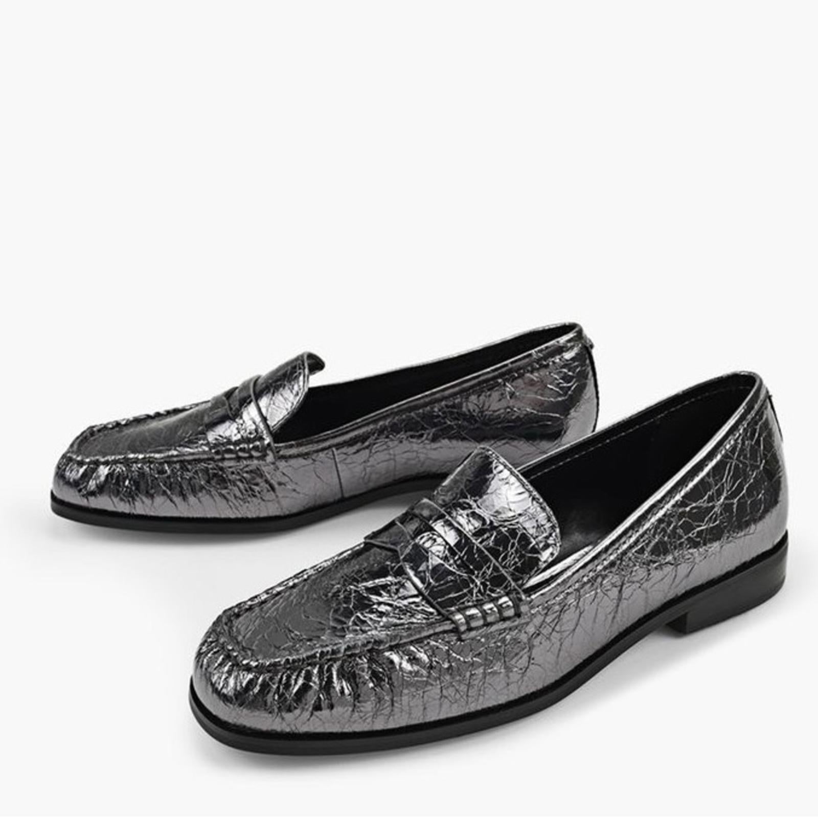 Michael Kors Carlson Metallic Crush Leather Loafers in Gunmetal, NWT, Size 9