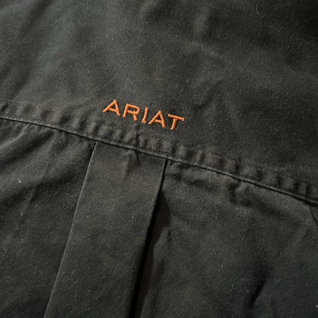 Ariat Solid Twill Classic Fit Shirt in Black, Size S EXCELLENT!