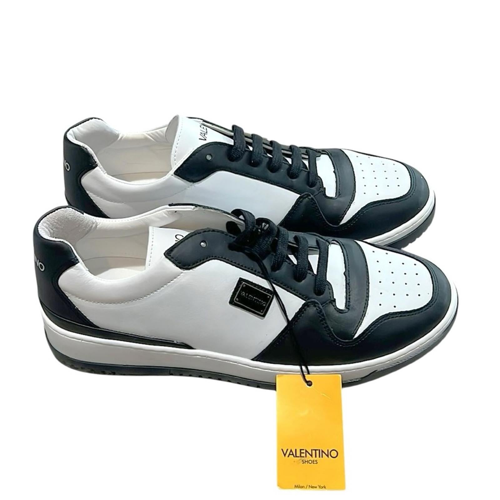 Valentino Oliver Leather Sneakers in Black/White Size 10.5 NEW w/Tag