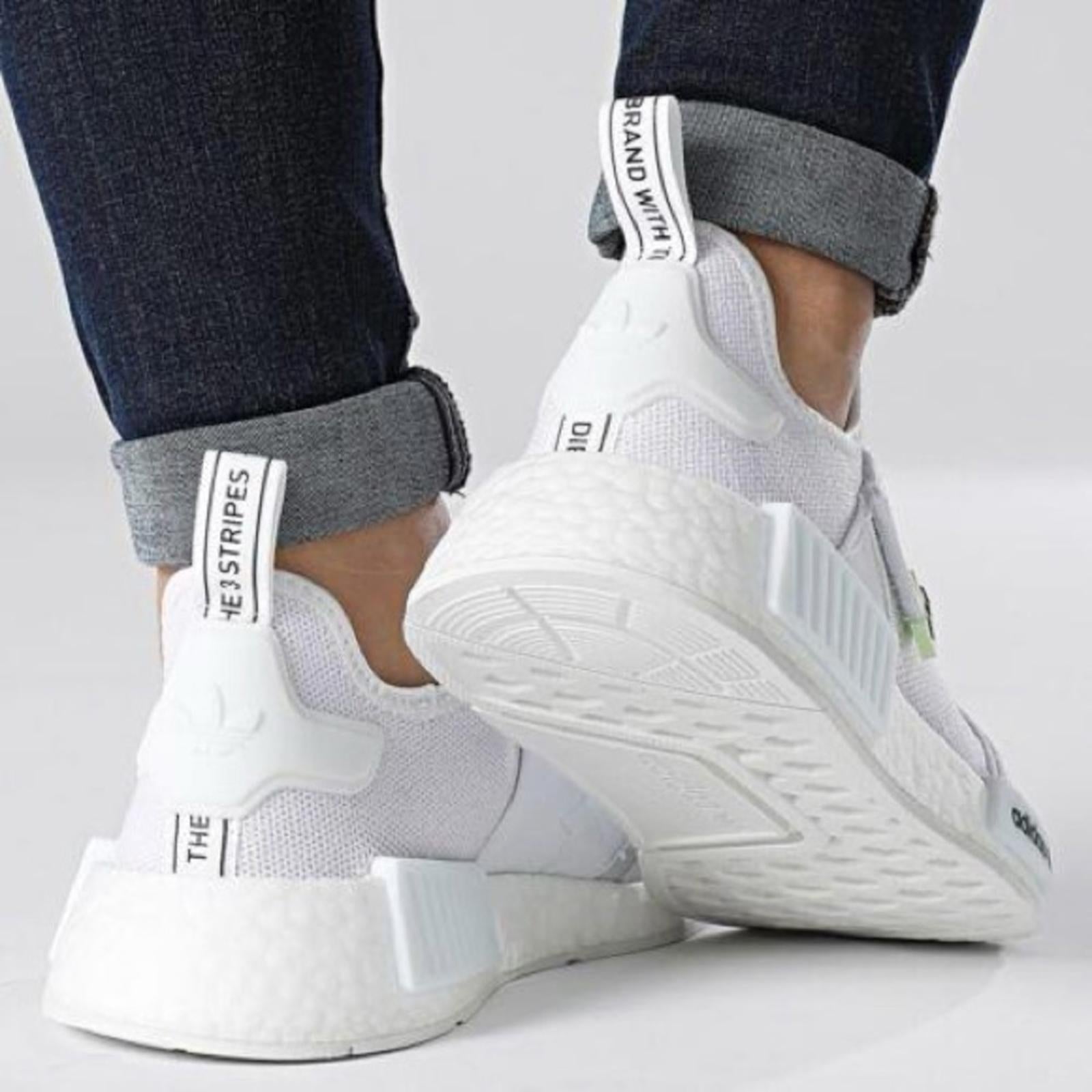 NWT Adidas Originals NMD_R1 Boost Laceless Sneakers, Size 7.5 New in Box $150