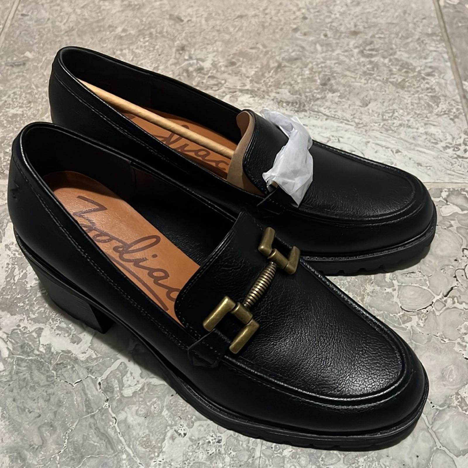 Zodiac Gemma Hardware Lug Sole Loafers in Black, Size US11 EU42 UK9 New in Box