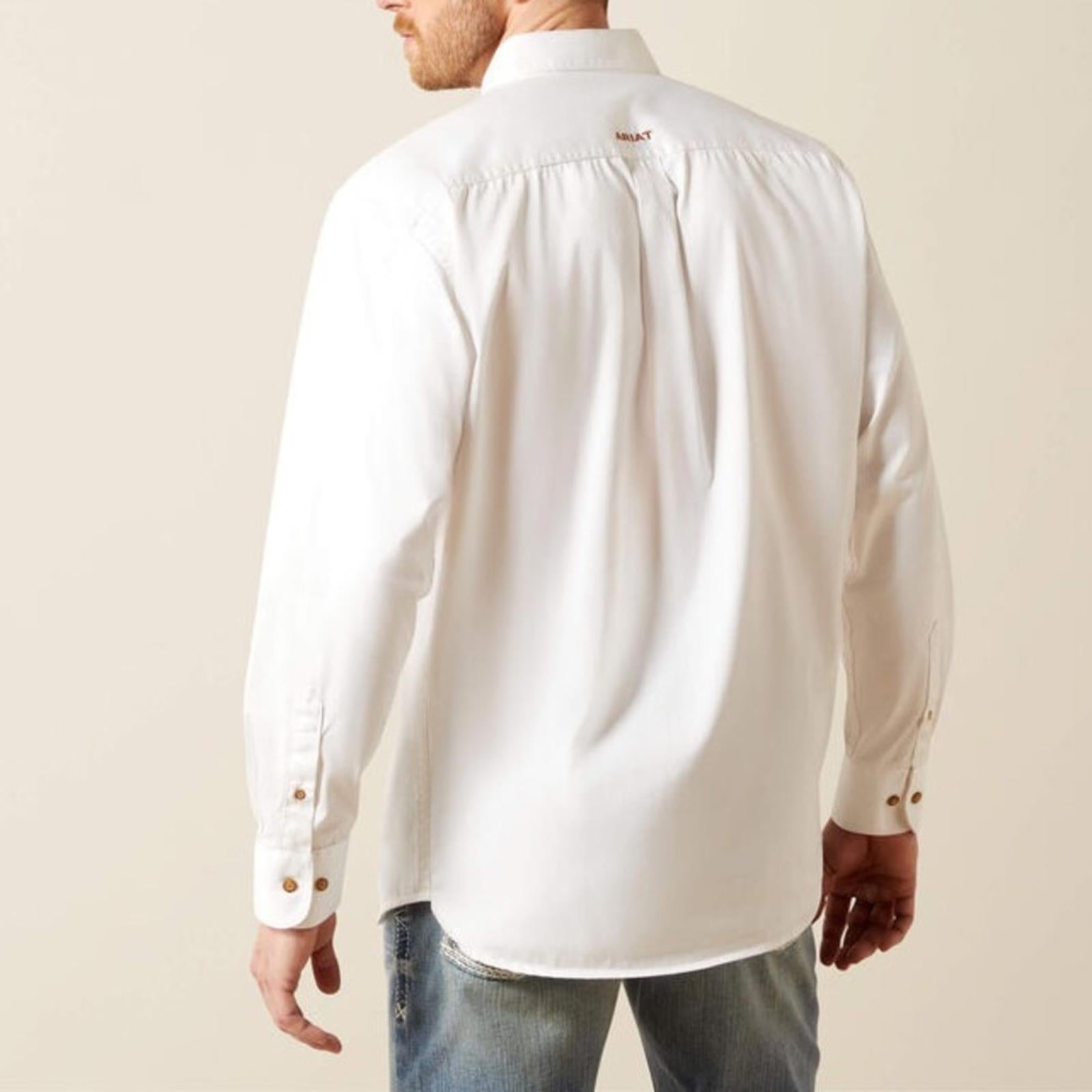 Ariat Solid Twill Classic Fit Shirt in White, Size S