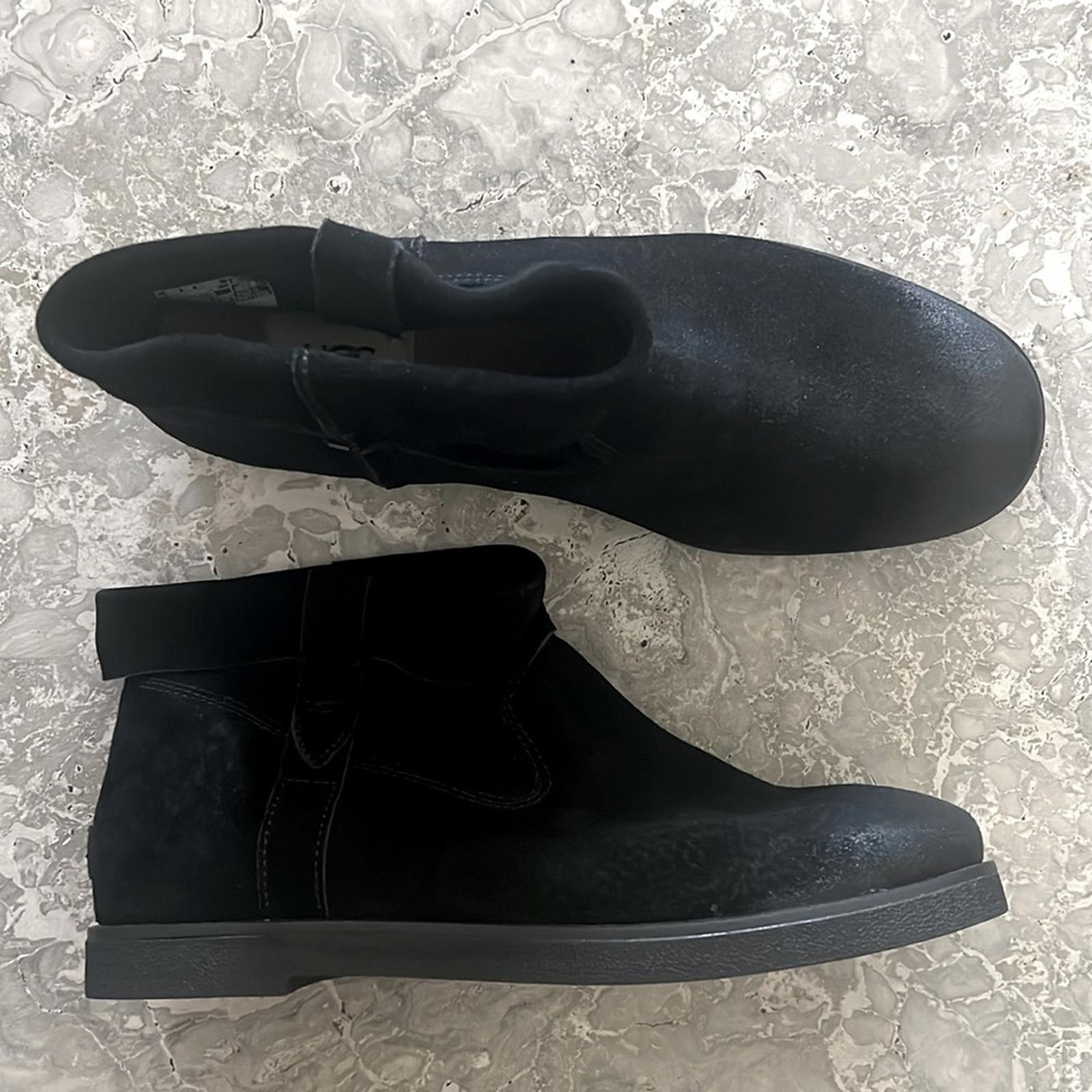 UGG Josefene Cuff Boots in Black, Size 9 NEW w/o Box