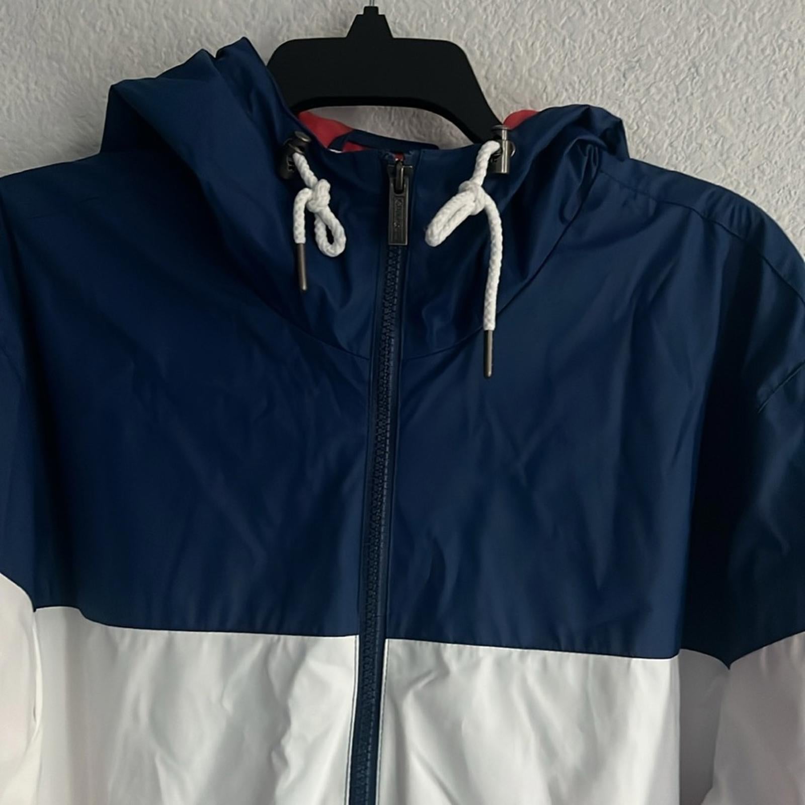 Club Room Rubberized Lightweight Hooded Rain Jacket Red, White, Blue Size S NWT