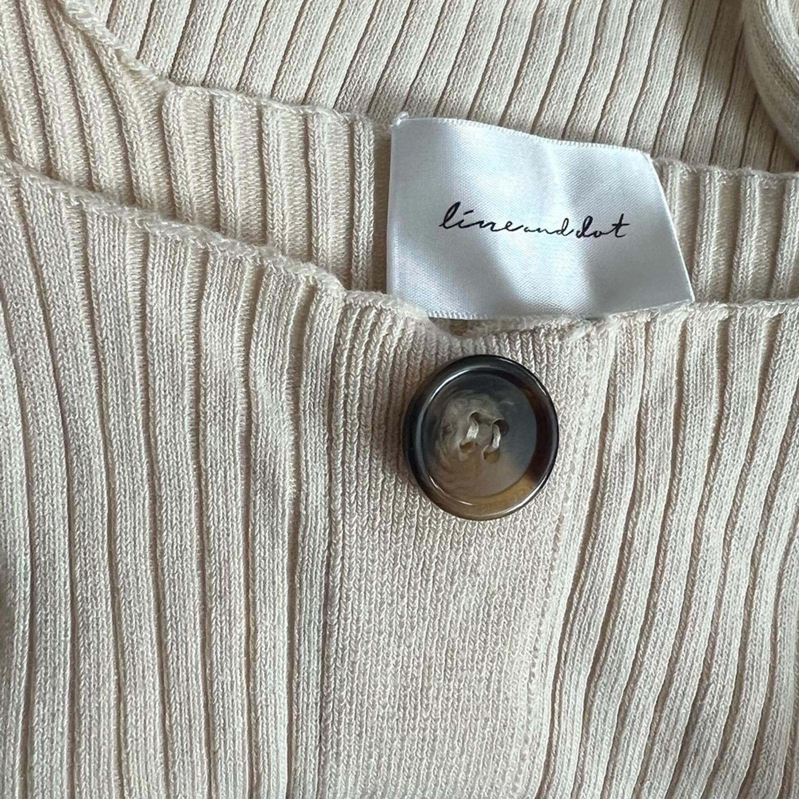 Line & Dot xRevolve Beige Ribbed Cropped Tank Top with Button Detail, Size S