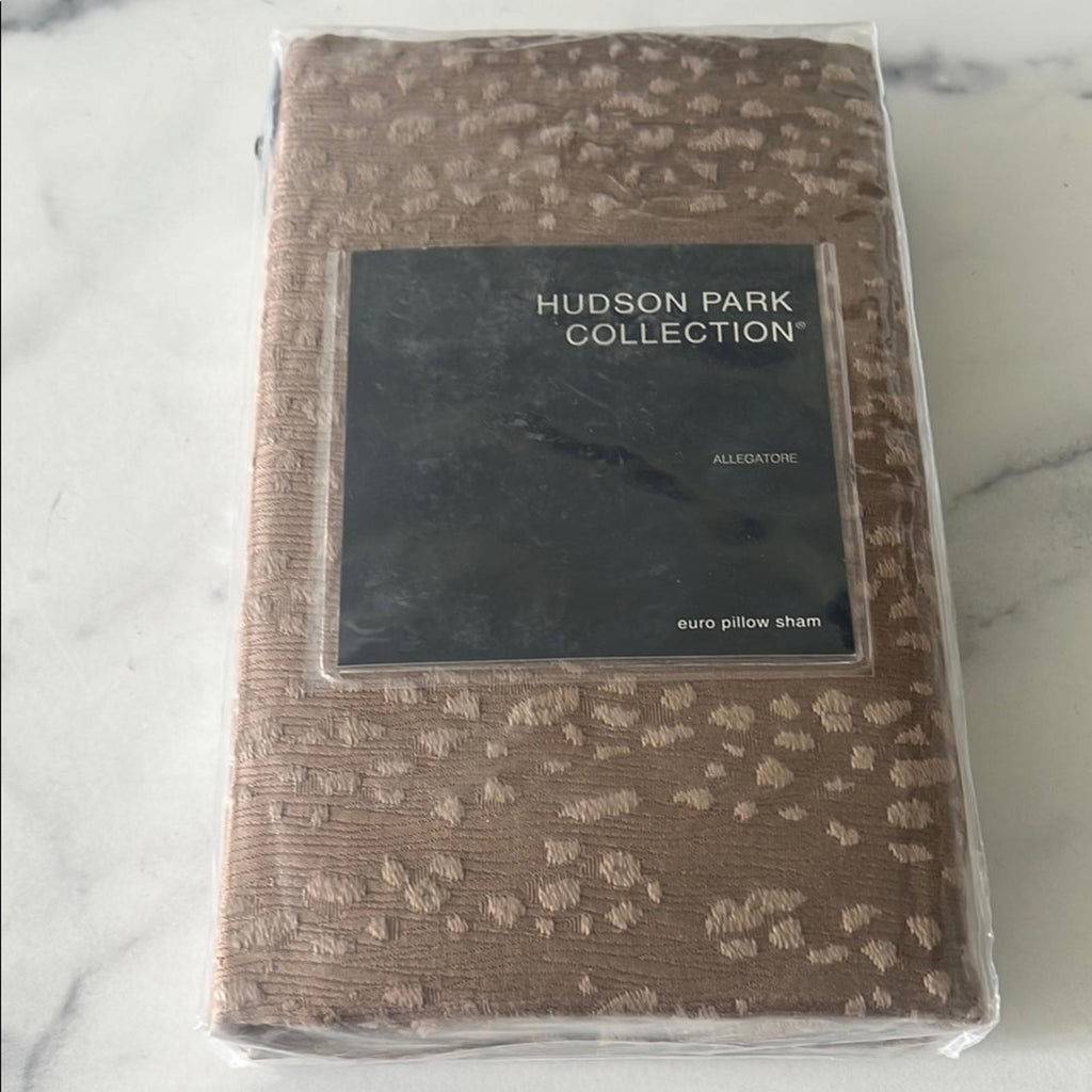 Hudson Park Collection Allegatore Euro Pillow Sham, NWT Retail $160