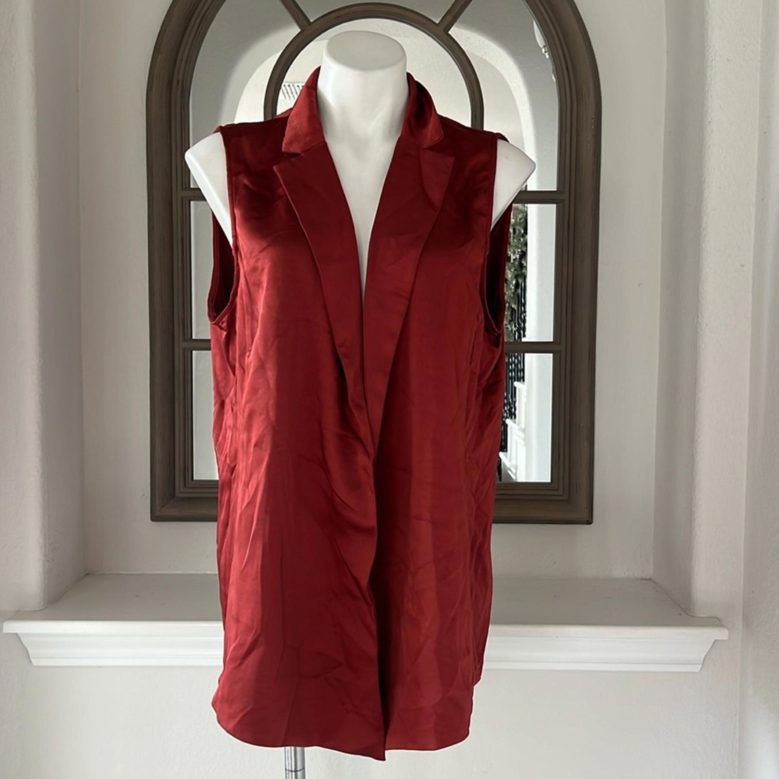Vince Camuto Notch Collar Satin Vest, Sundown Chili Oil Size XL NEW w/Tag