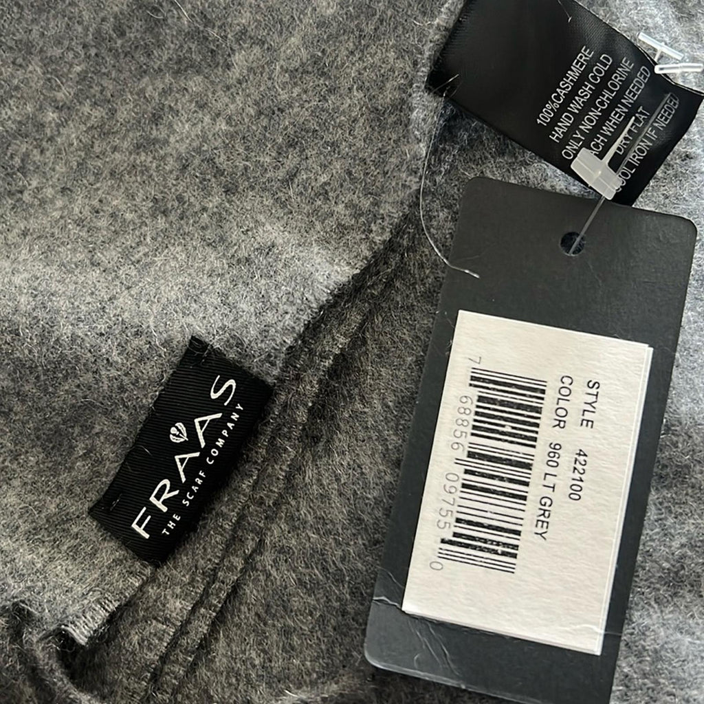 V. FRAAS Cashmere Light Grey Fringe Scarf, New w/Tag Retail $168