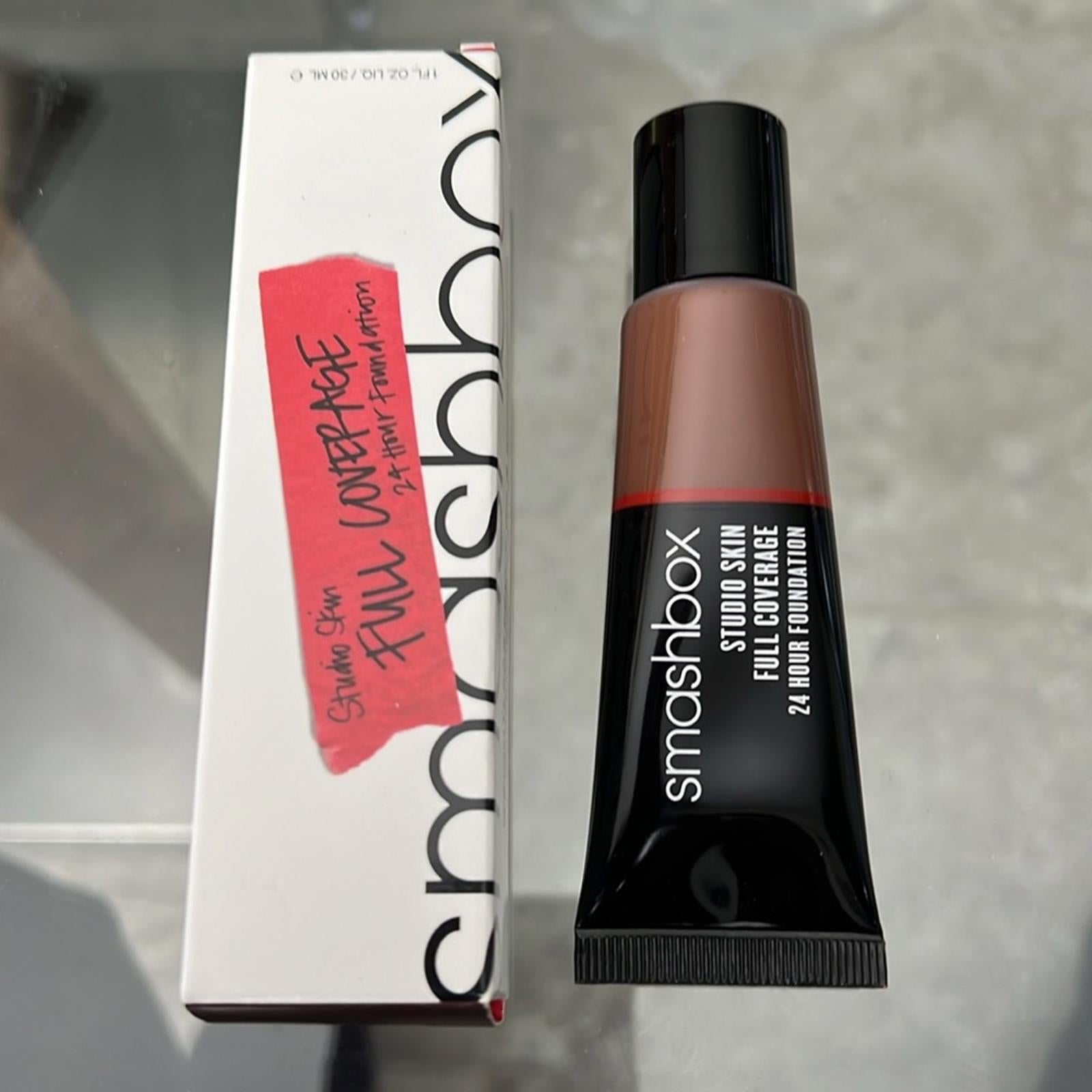 Smashbox Studio (4.7 Very Deep/Neutral) Skin Full Coverage 24Hr FoundationNEW