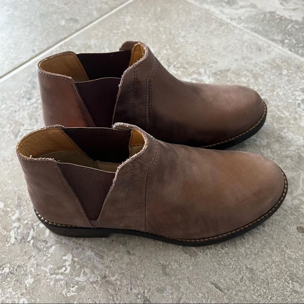 NEW Clarks Demi Beat Bronze Metallic Leather Cushion Ankle Boots UK 3, US 5.5