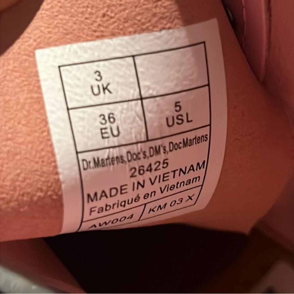 Dr. Martens 1460 W Boots (Gender Inclusive) Pale Pink, NEW w/o Box