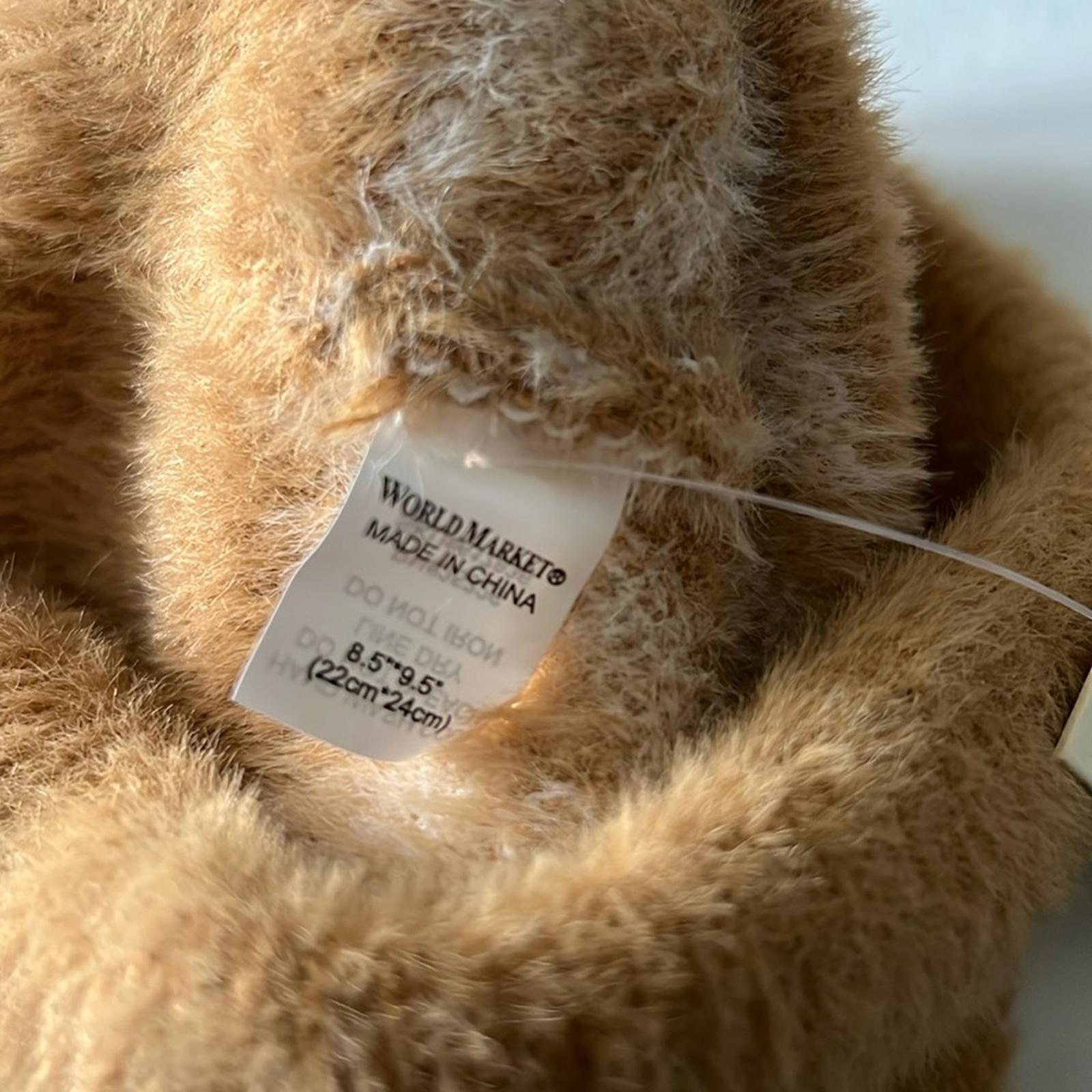 NEW Fur Animal Print Beanie Hat, Tan & White New w/Tag