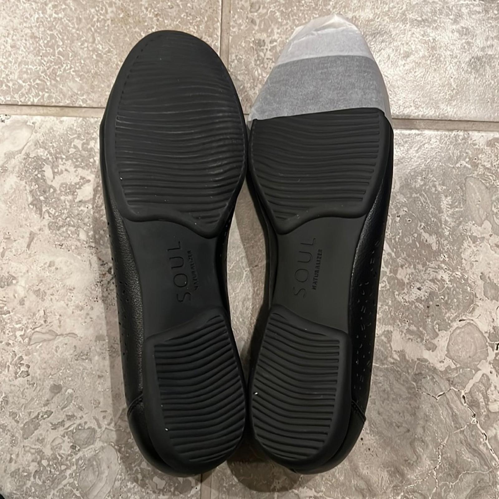 NEW Soul Naturalizer Magical Black Smooth Perforated Flats, Size 9W, New in Box