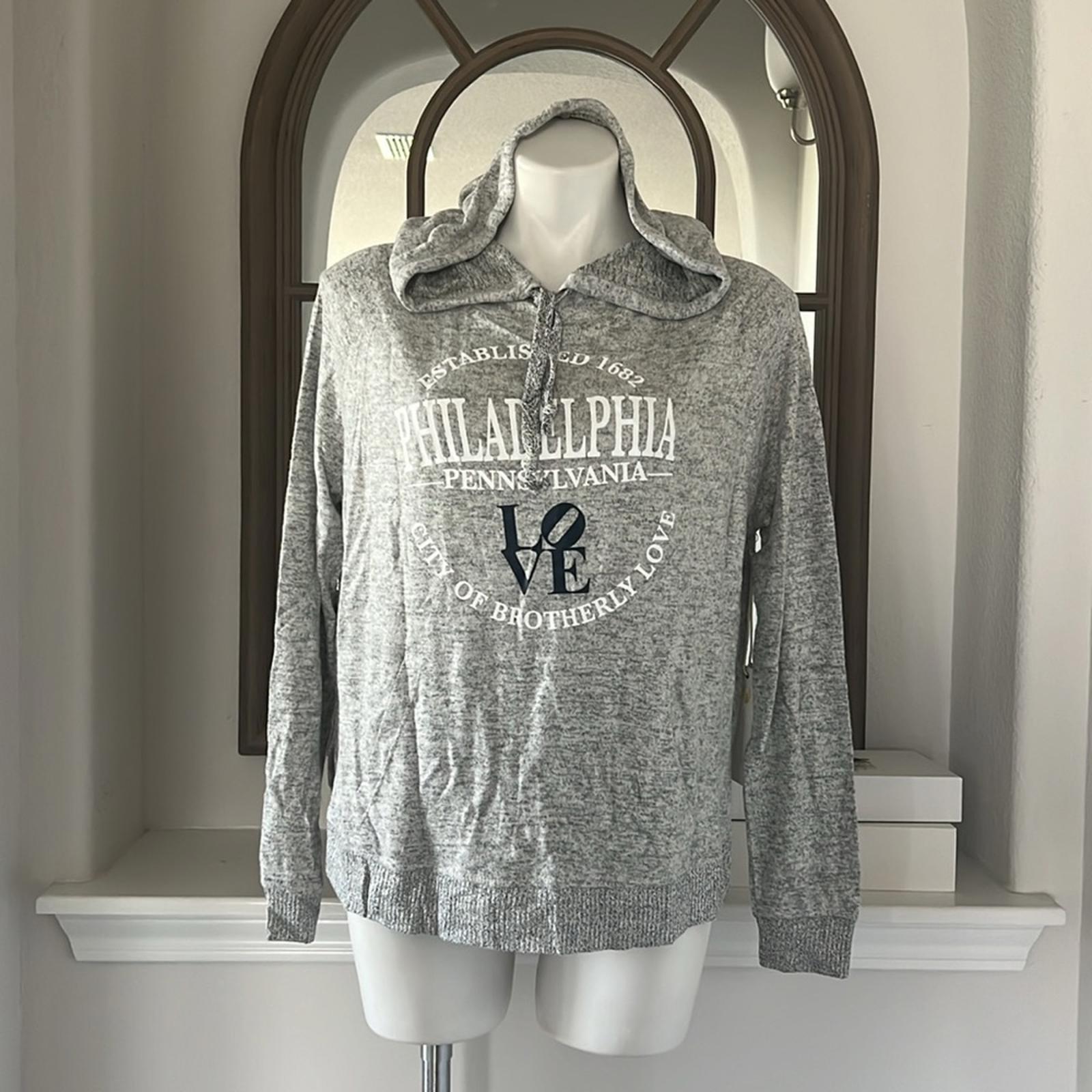 NEW Ocean Drive Hoodie PHL Hacci Heather Grey, Size M New with Tag