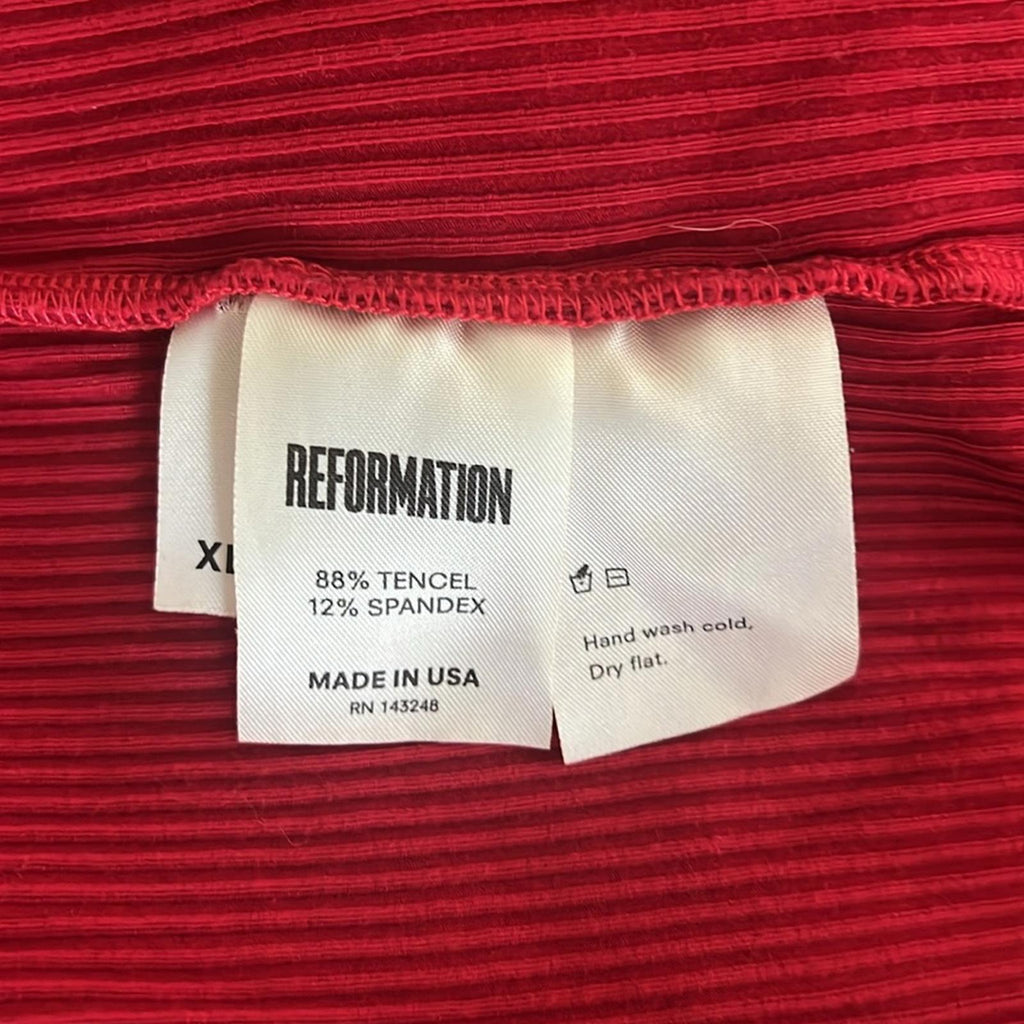 Reformation Jeanne Long Sleeve Sweater Dress in Red, EXCELLENT, Size XL