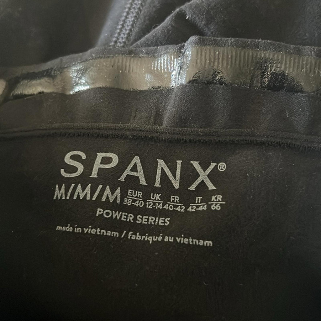 Spanx Power Series Medium Control Higher Power Short in Black, Size M EXCELLENT!