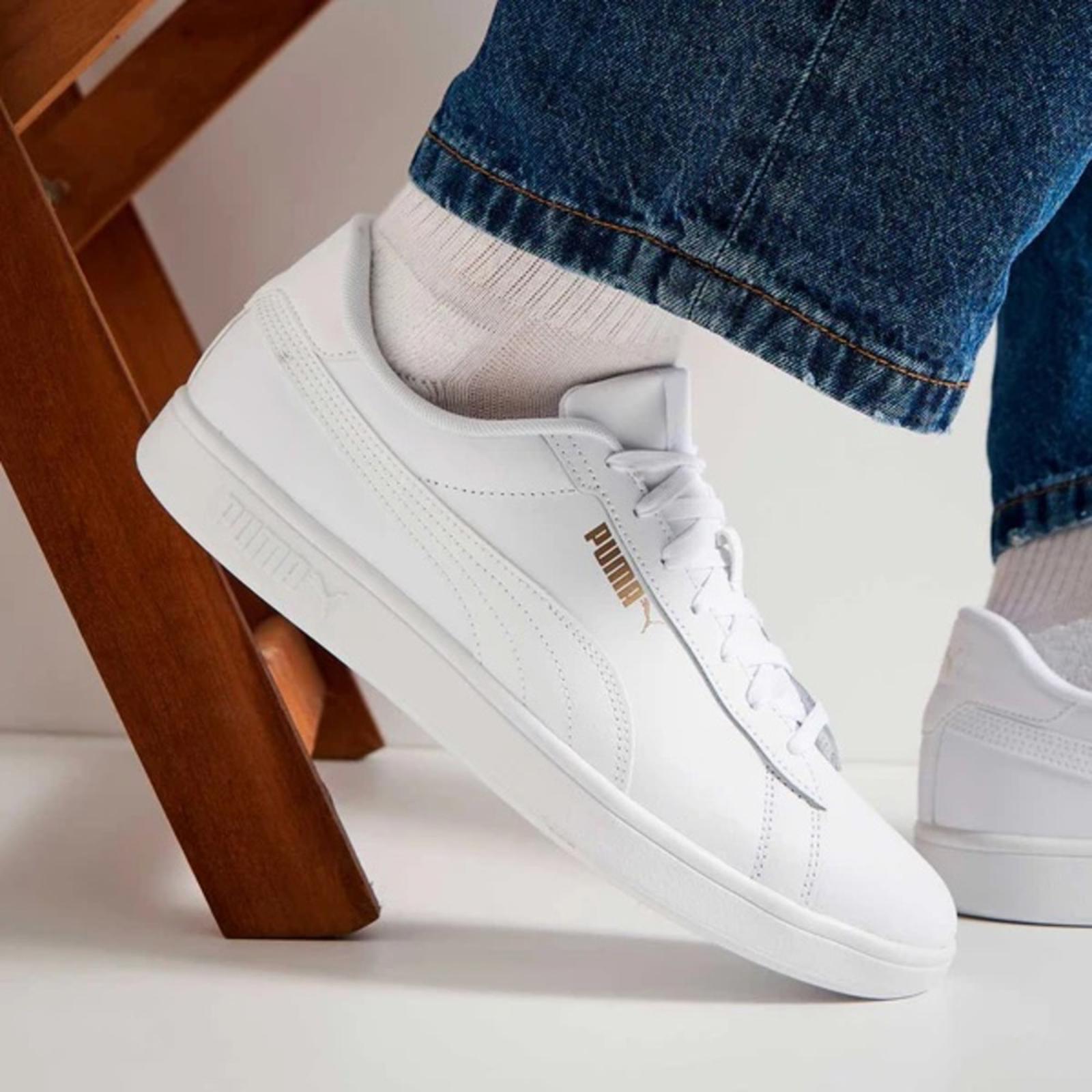 Puma Leather Sneakers in White, Size 11, New w/o Box