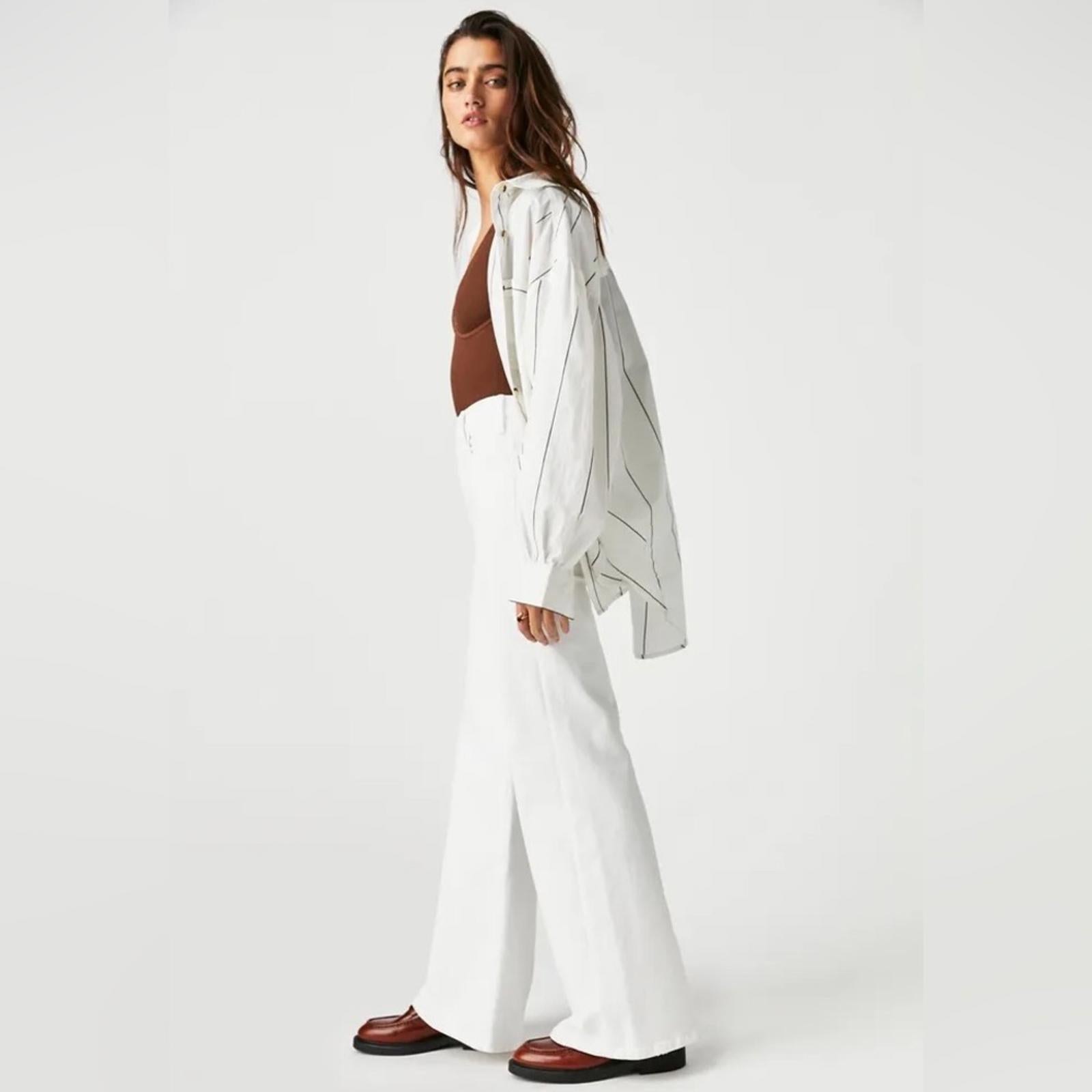 MOTHER The Hustler Roller Skimp White Jeans, Size 27 New w/Tag SOLD OUT