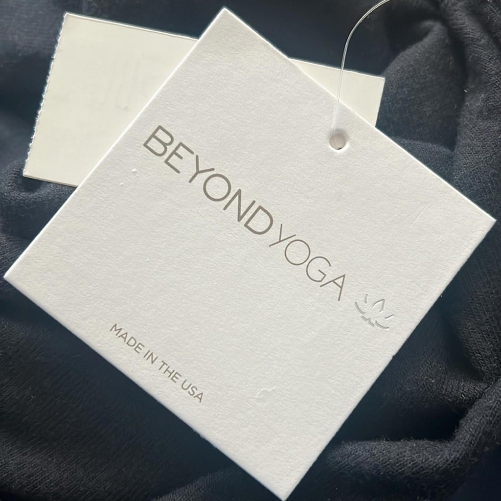 Beyond Yoga Plus Raglan Sleeve Bopo Pullover in Black, NWT, Size 1X