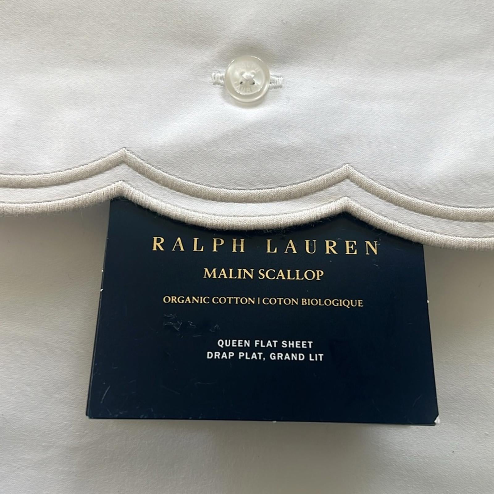 Ralph Lauren Malin Scallop Sateen Flat Sheet in White/Silver Trim, Queen NWT